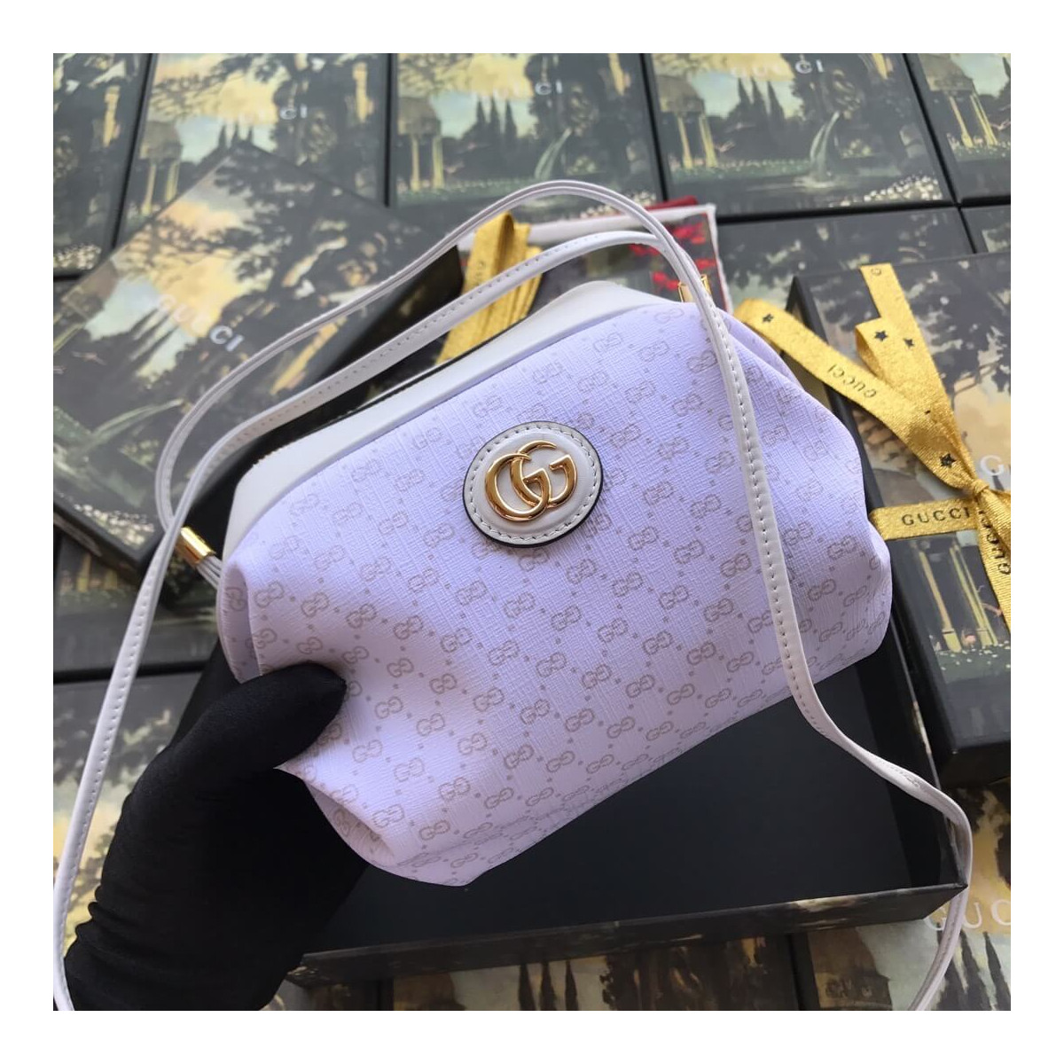 Gucci Web GG Print Cross Body Bag 564582