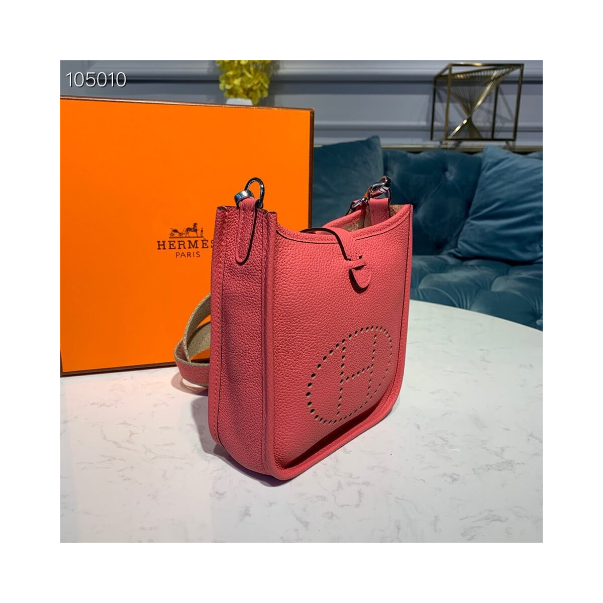 Hermes Evelyne III TPM Bag 20cm in Taurillon Clemence