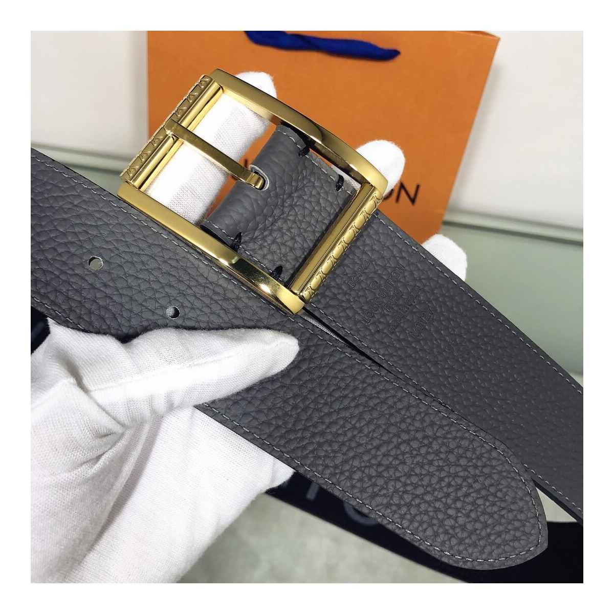 Louis Vuitton Reverso 40mm Reversible Belt M0127