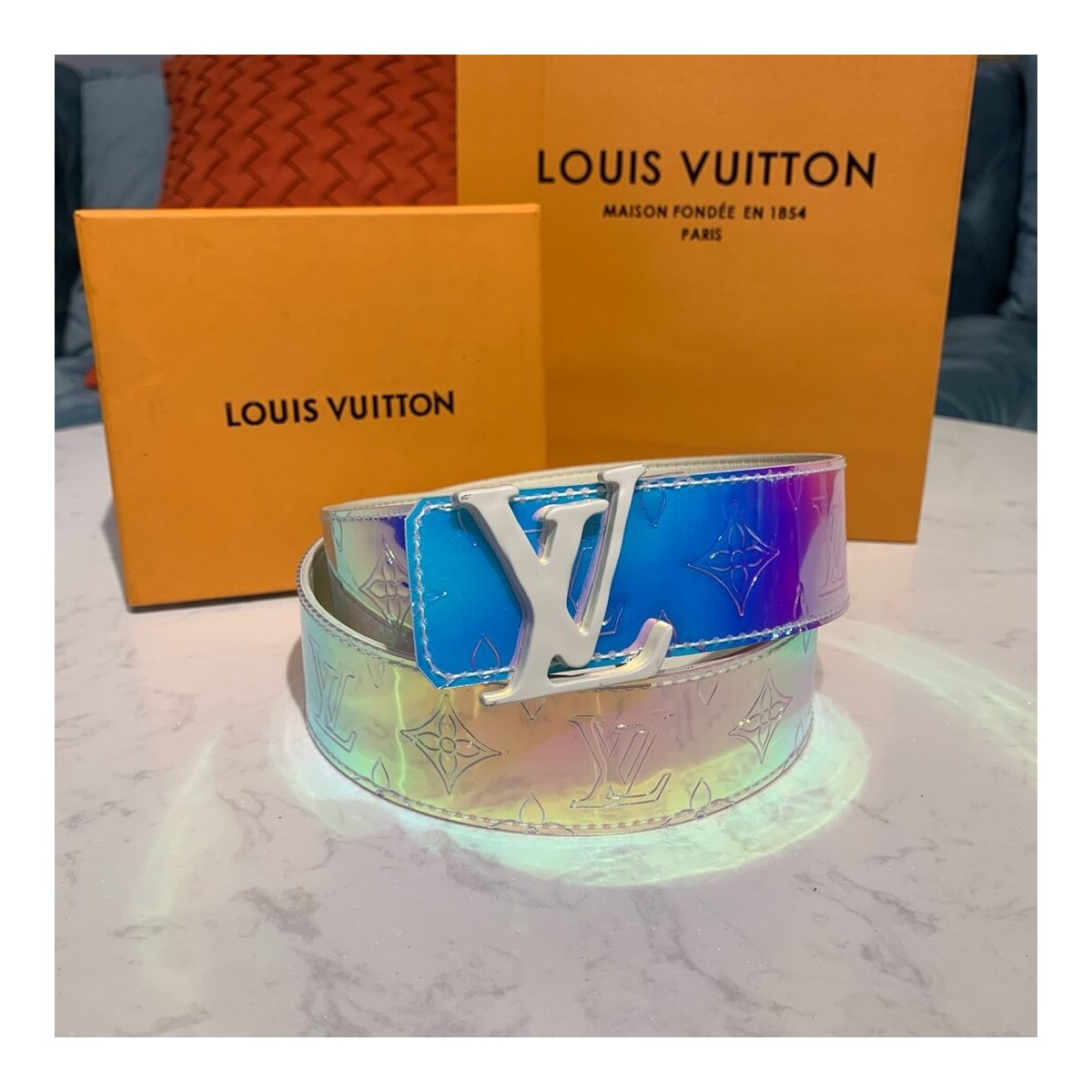 Louis Vuitton 40mm LV Prism Belt M0165U