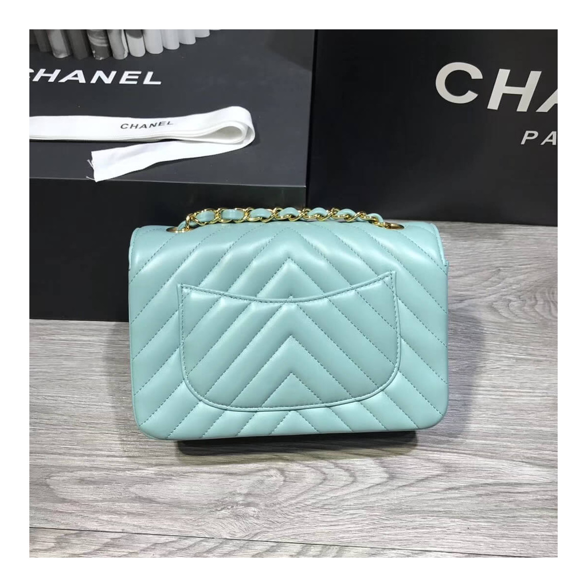 Chanel Chevron Lambskin 20cm Classic Flap Bag 1116