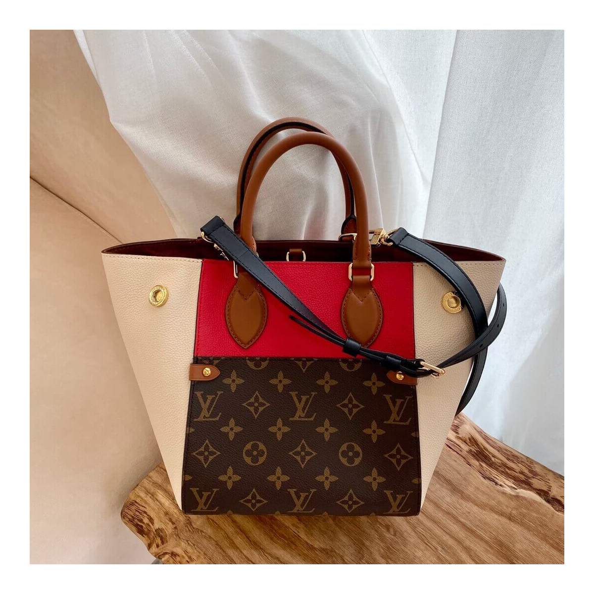 Louis Vuitton Fold Tote PM M45388 M45389