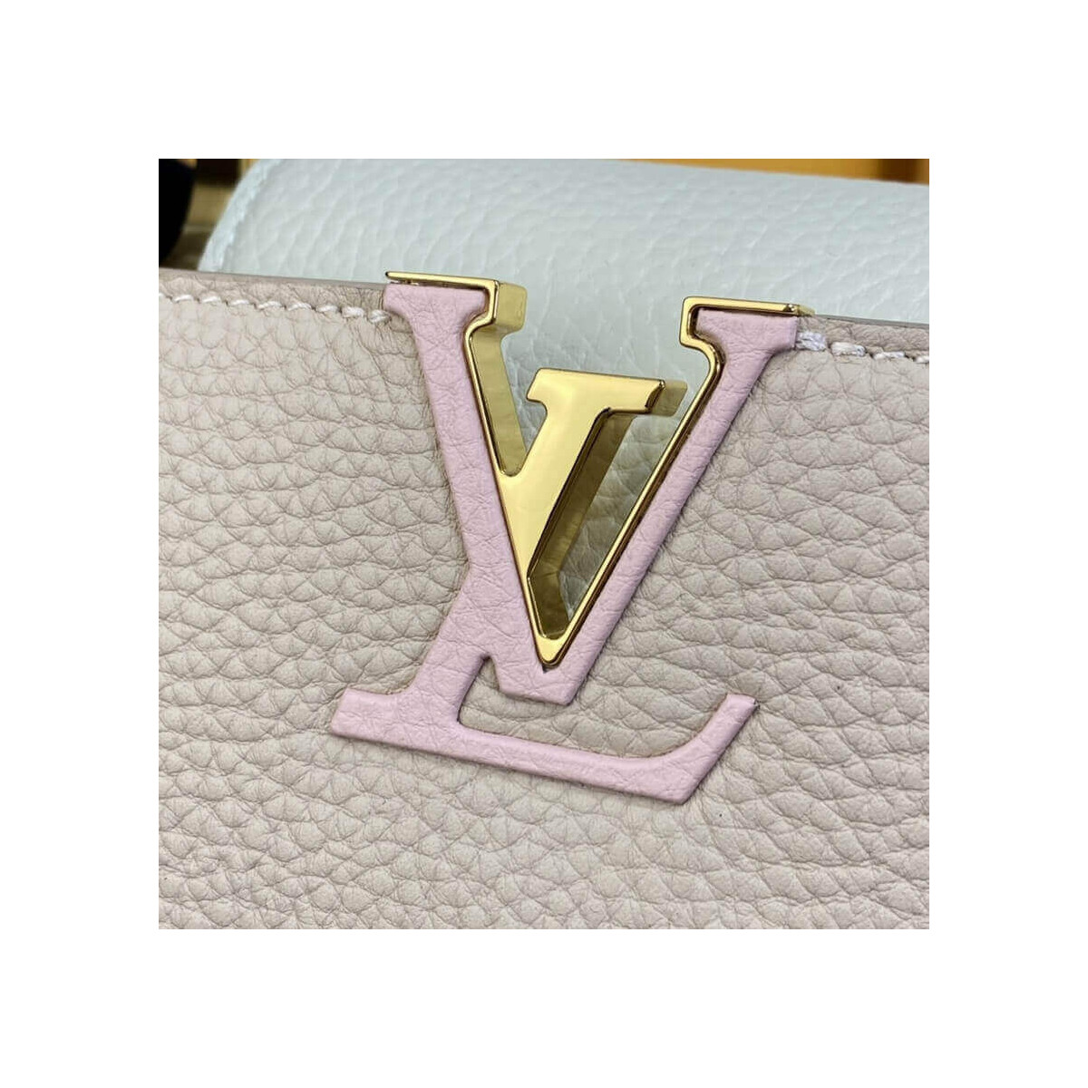 Louis Vuitton Taurillon Leather Capucines BB M57223