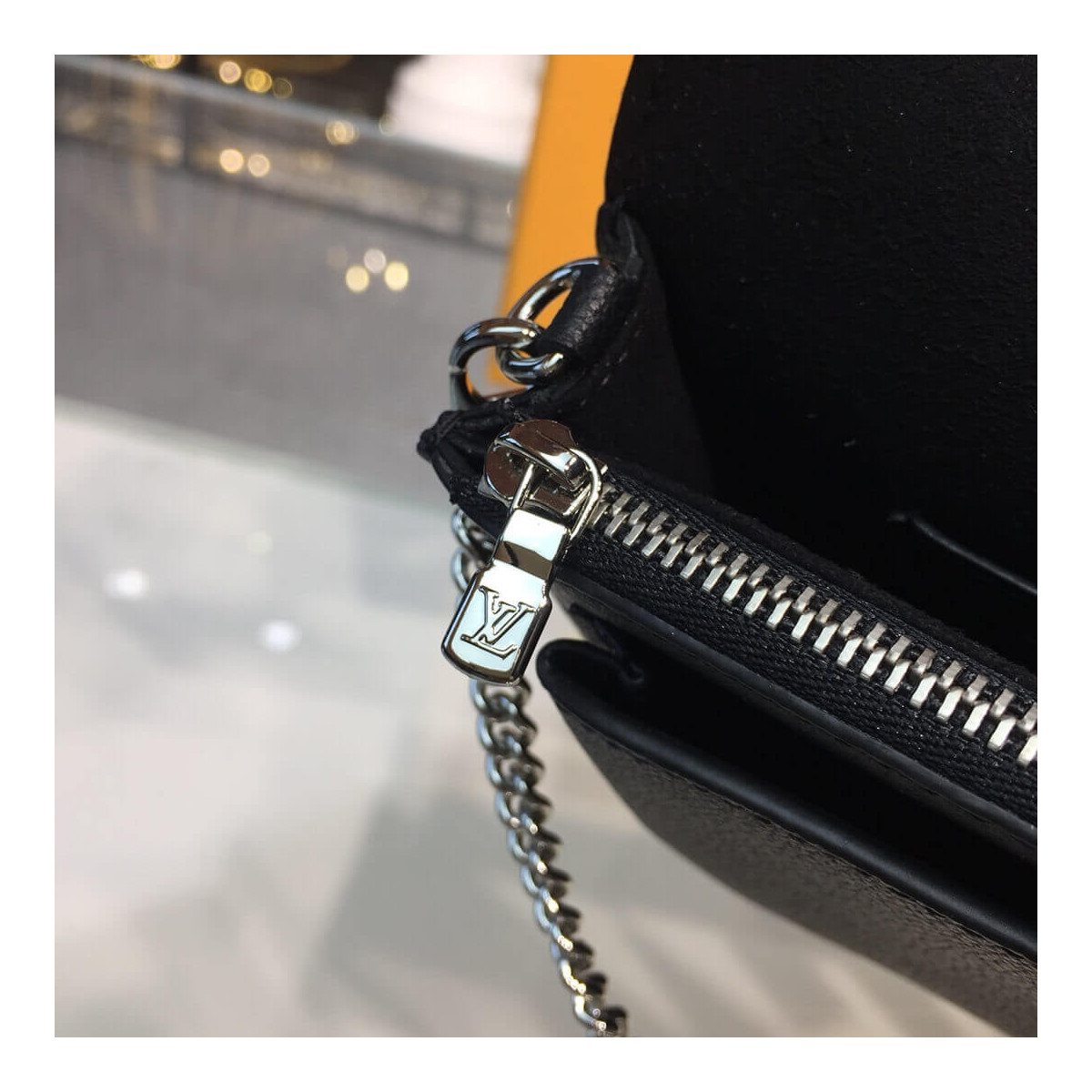 Louis Vuitton Mylockme Chain Pochette M63471 M63980