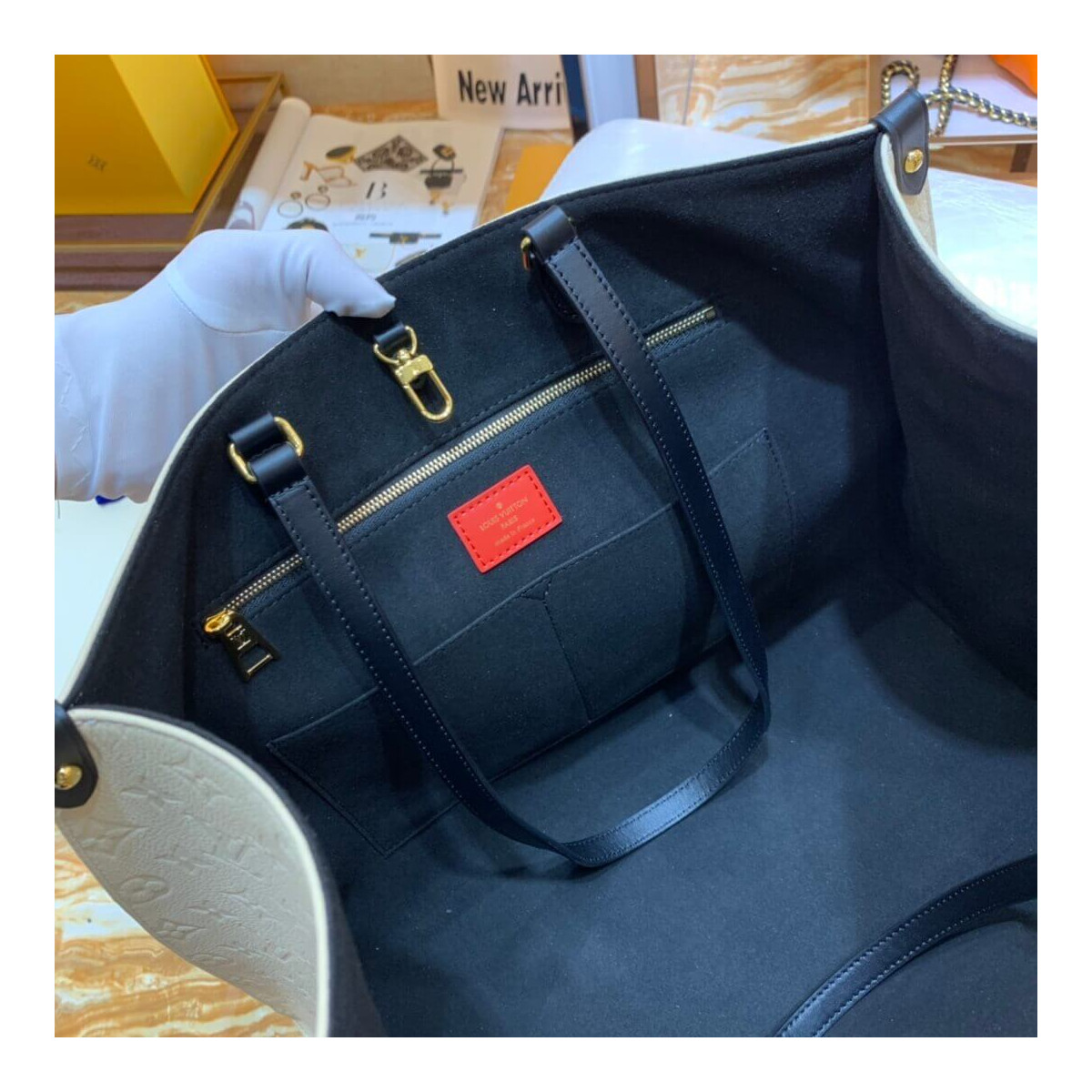 Louis Vuitton LV Crafty Onthego GM M45372 M45373