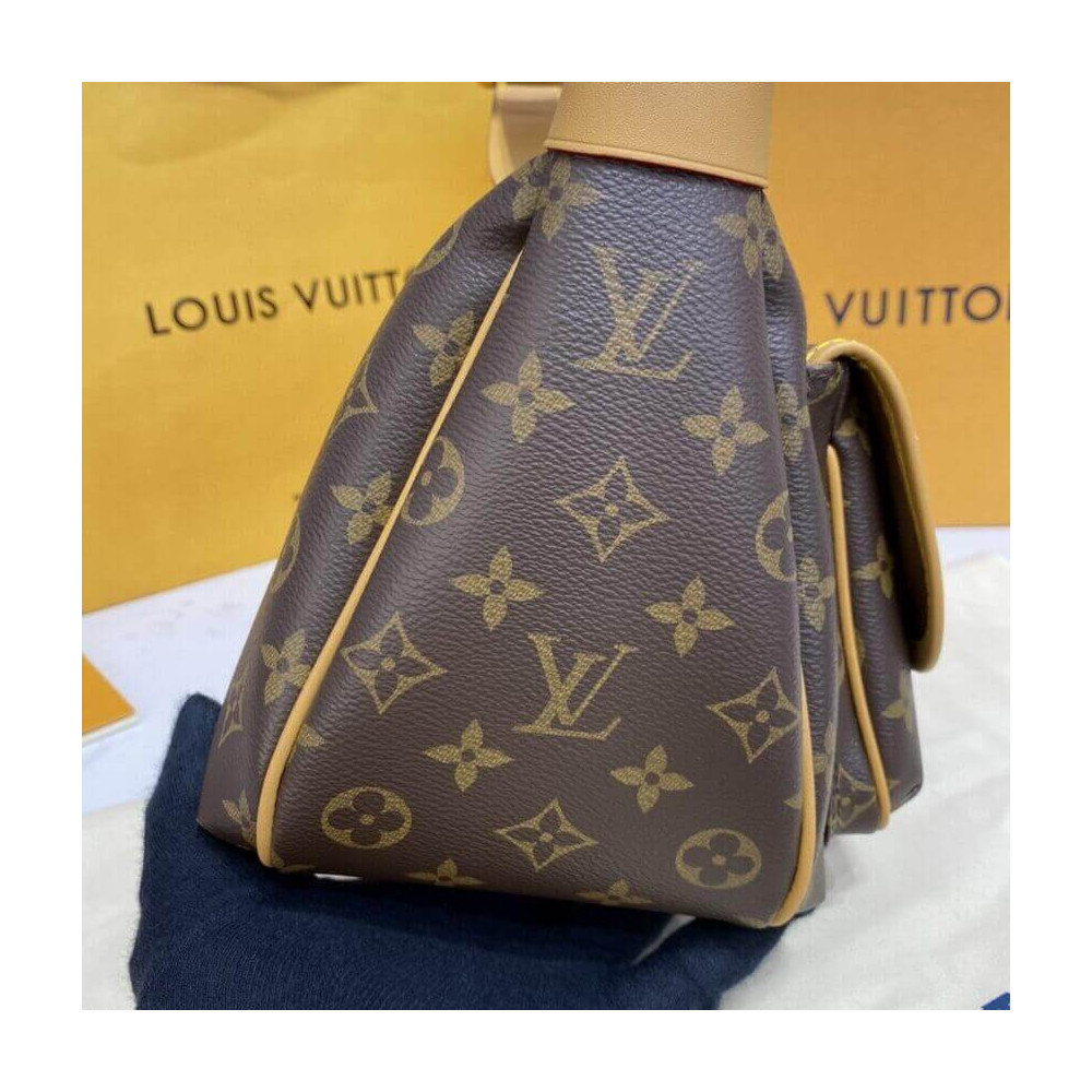 Louis Vuitton Tikal GM Shoulder Bag M40077