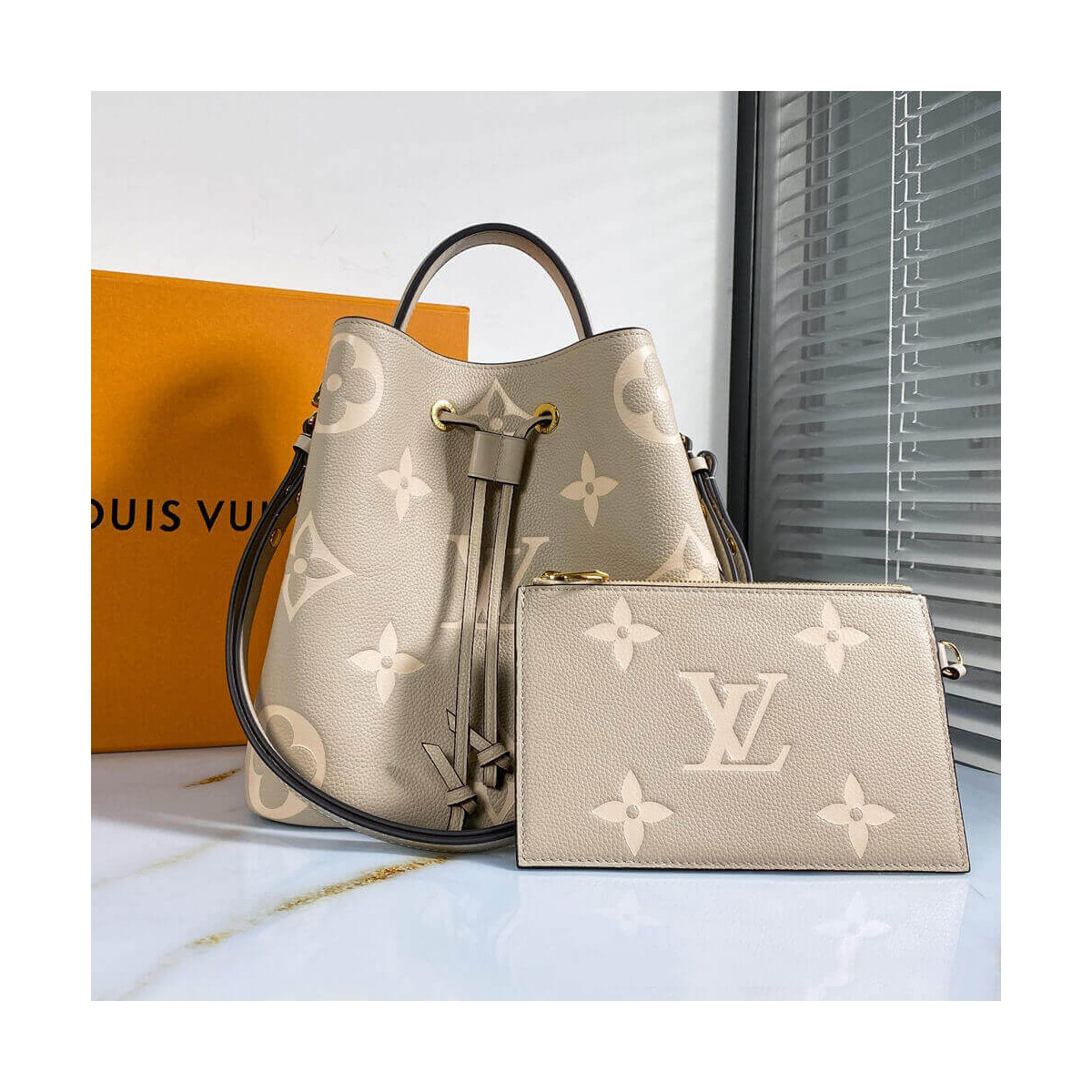 Louis Vuitton NeoNoe MM M45555 M45497