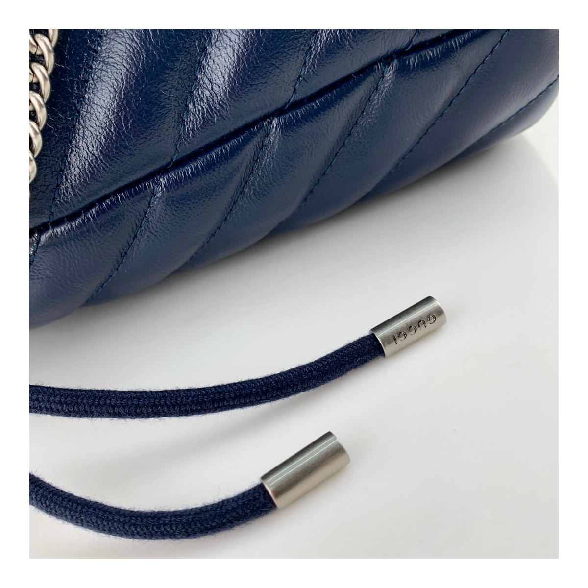 Gucci GG Marmont Mini Bucket Bag 573817 Blue