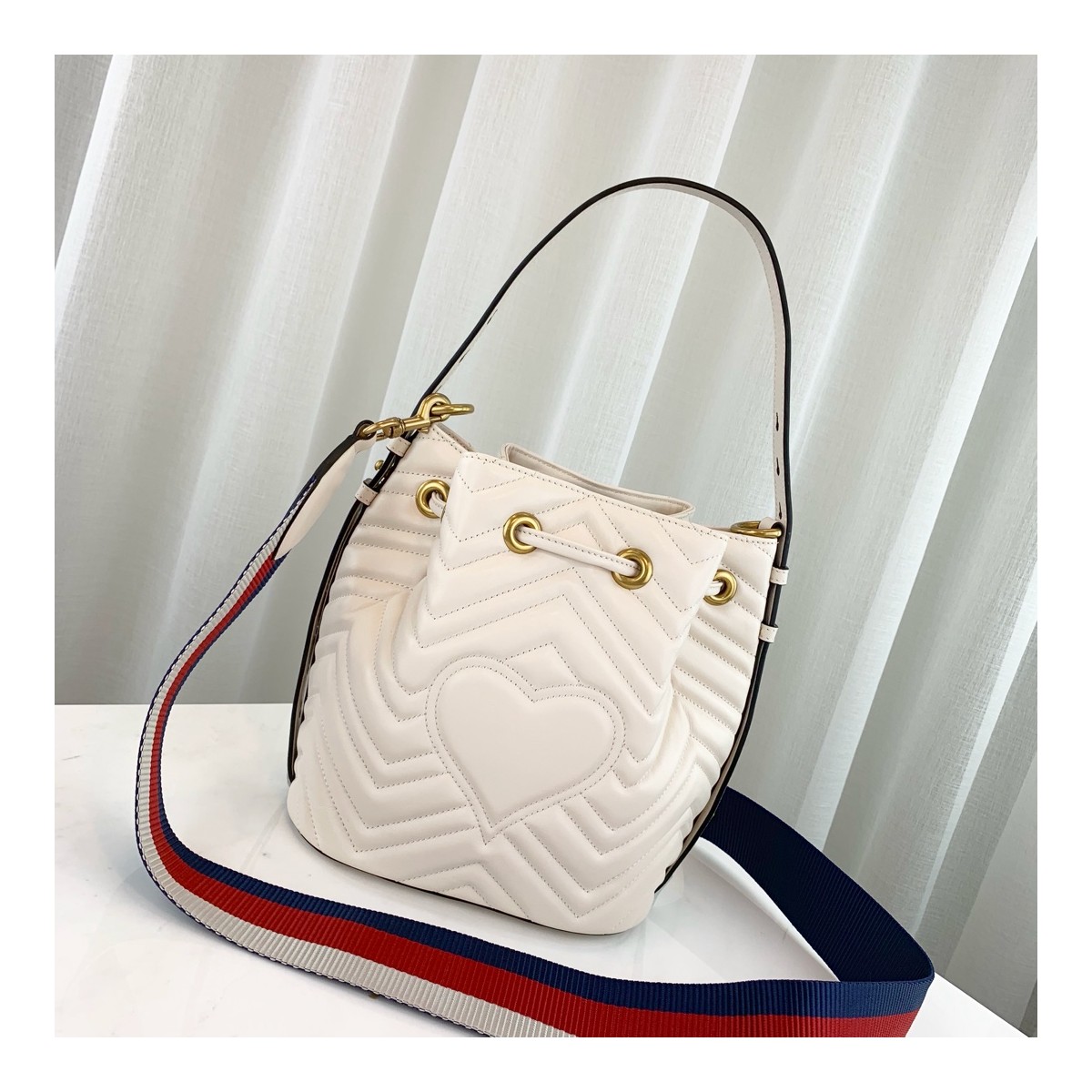 Gucci GG Marmont Quilted Leather Bucket Bag 476674