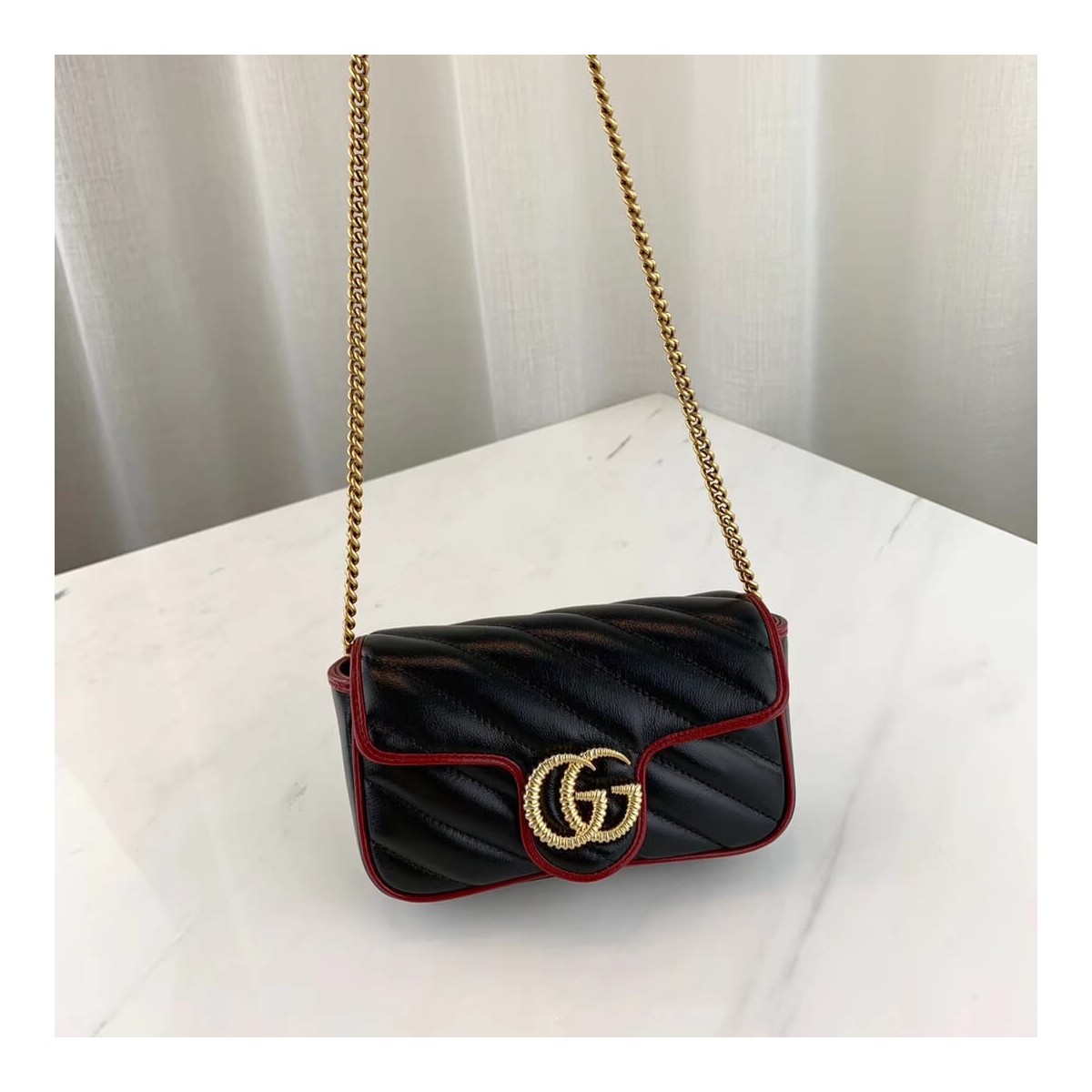 Gucci GG Marmont Super Mini Bag 574969