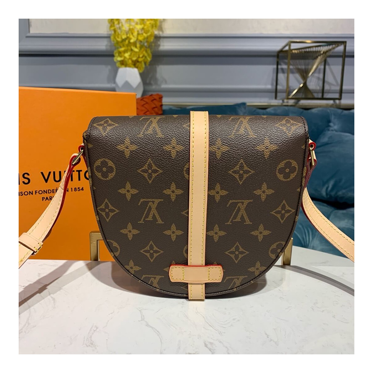 Louis Vuitton Monogram Canvas Chantilly PM M45443