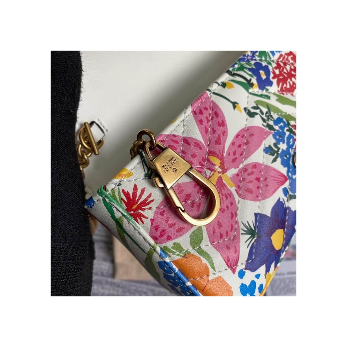 Gucci Ken Scott Print GG Marmont Super Mini Bag 476433