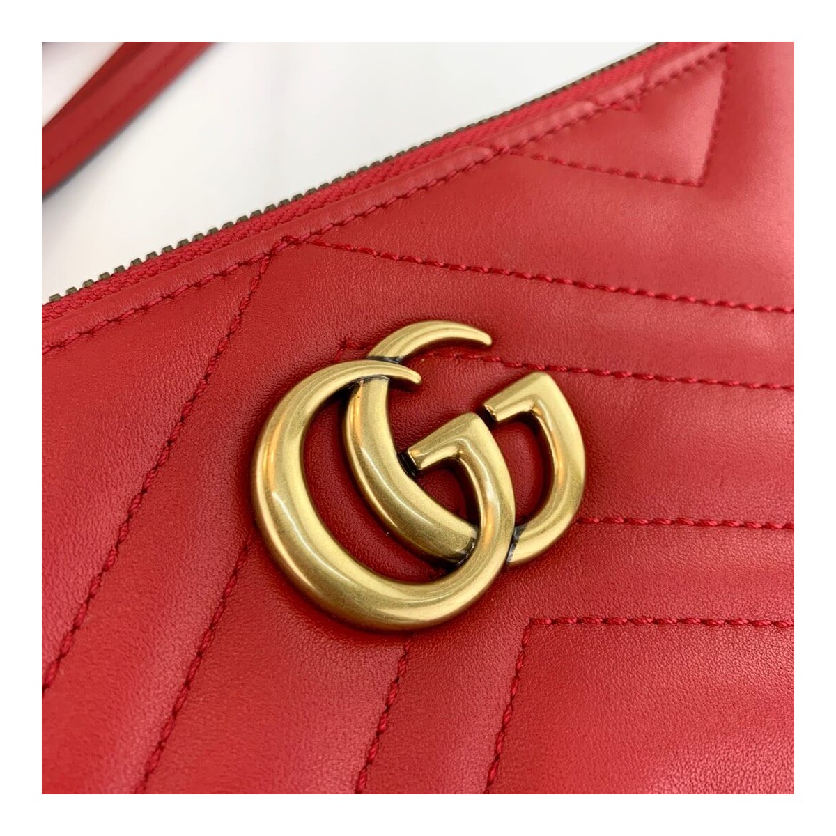 Gucci Marmont Matelasse Shoulder Bag 453878