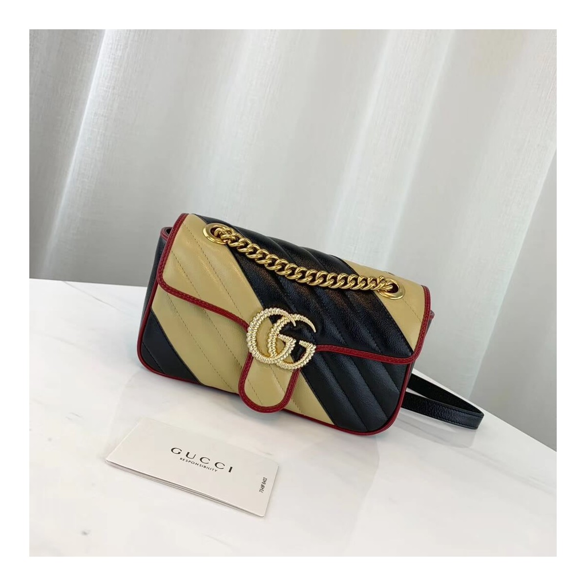 Gucci GG Marmont Small Shoulder Bag 446744