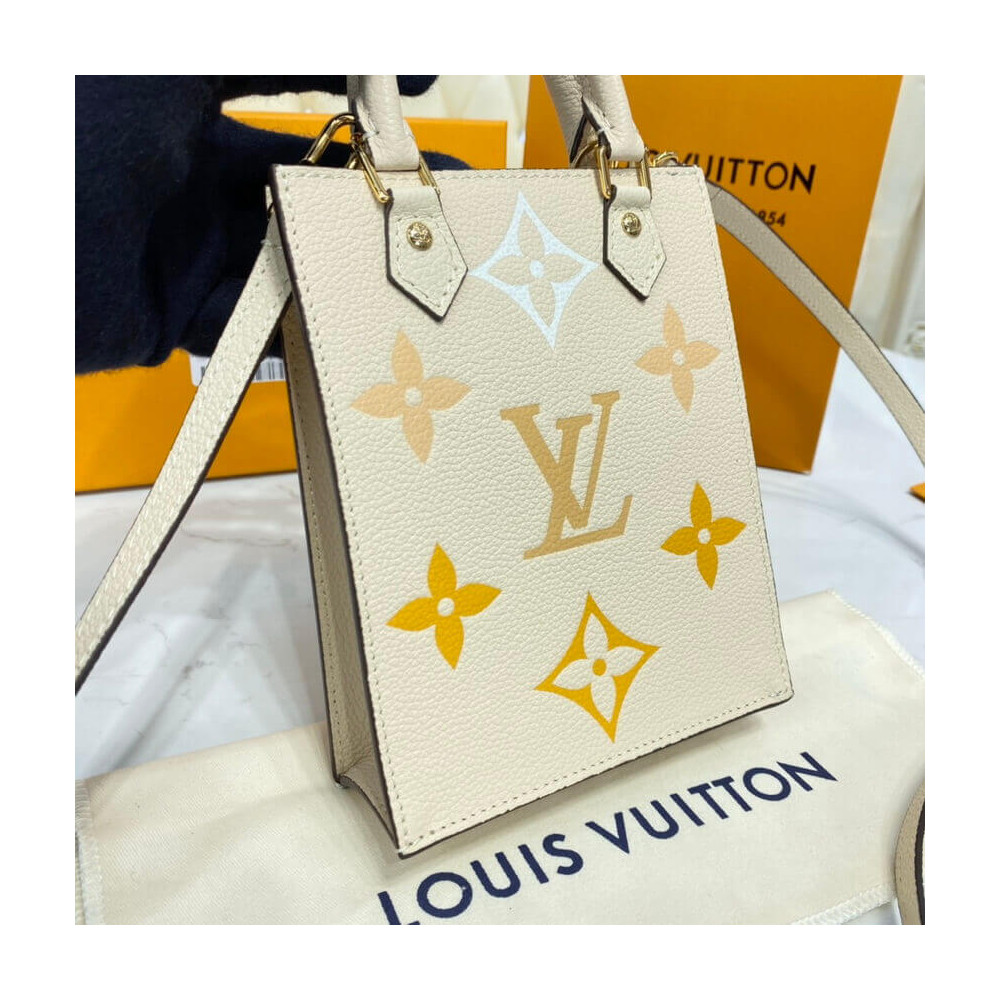 Louis Vuitton Petit Sac Plat M80449