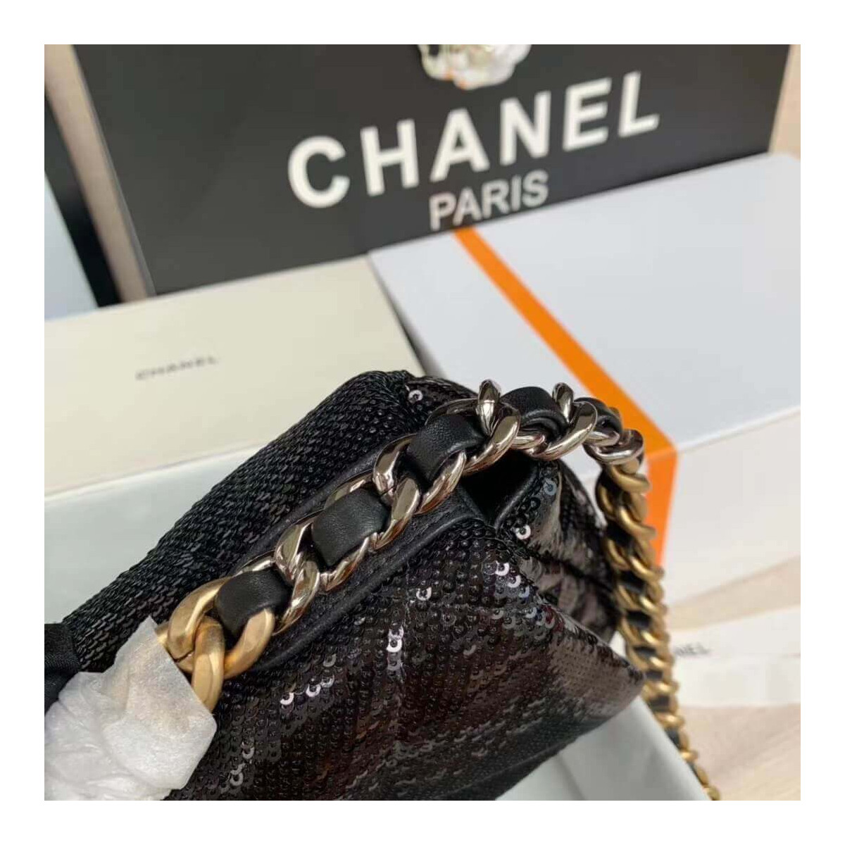 Chanel 19 Flap Bag in Tweed&amp;Sequins  AS1160