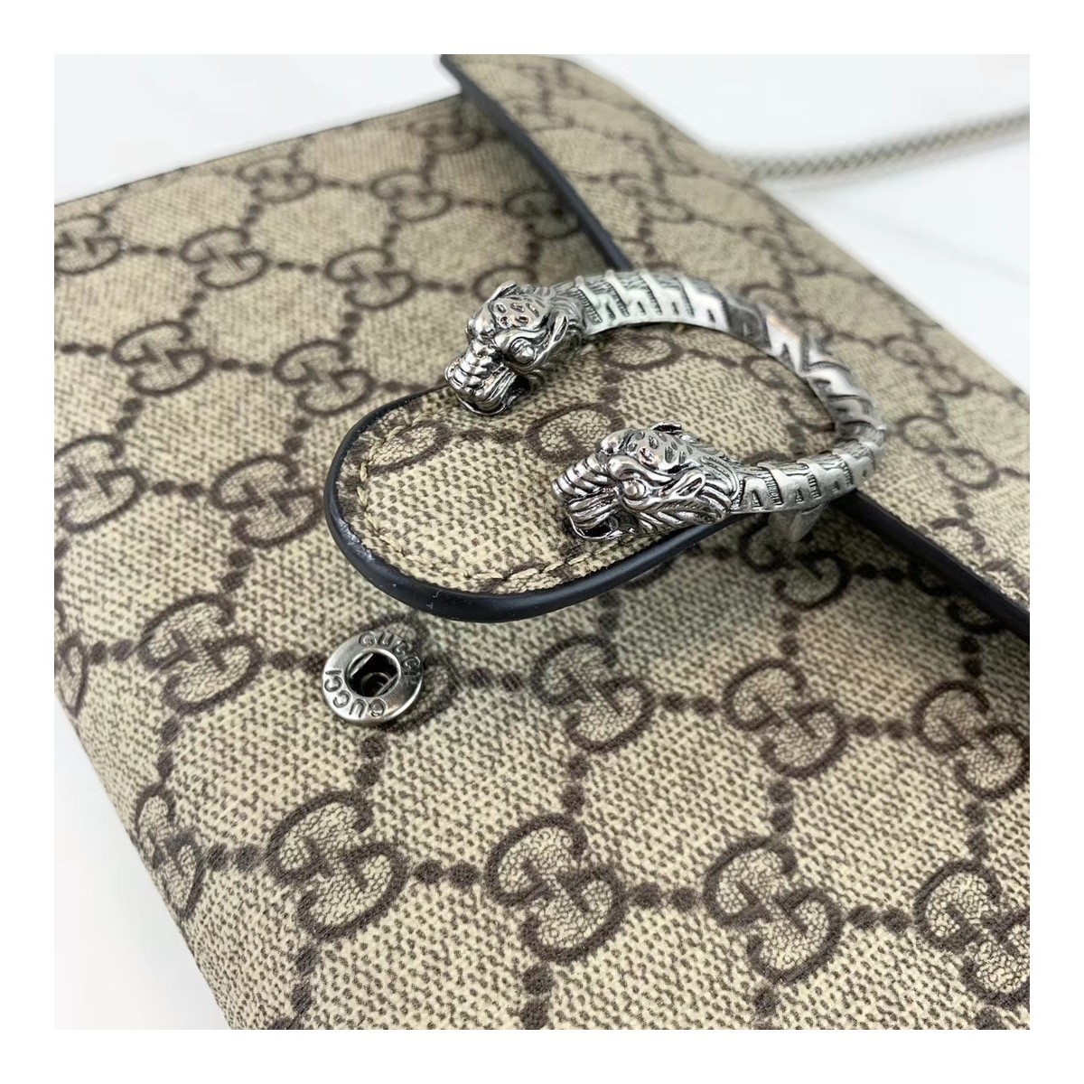 Gucci Dionysus GG Supreme Mini Chain Bag 401231