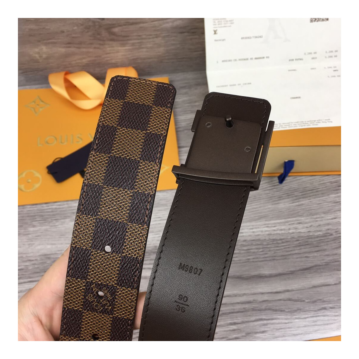 Louis Vuitton Initiales 40mm Belt M9807