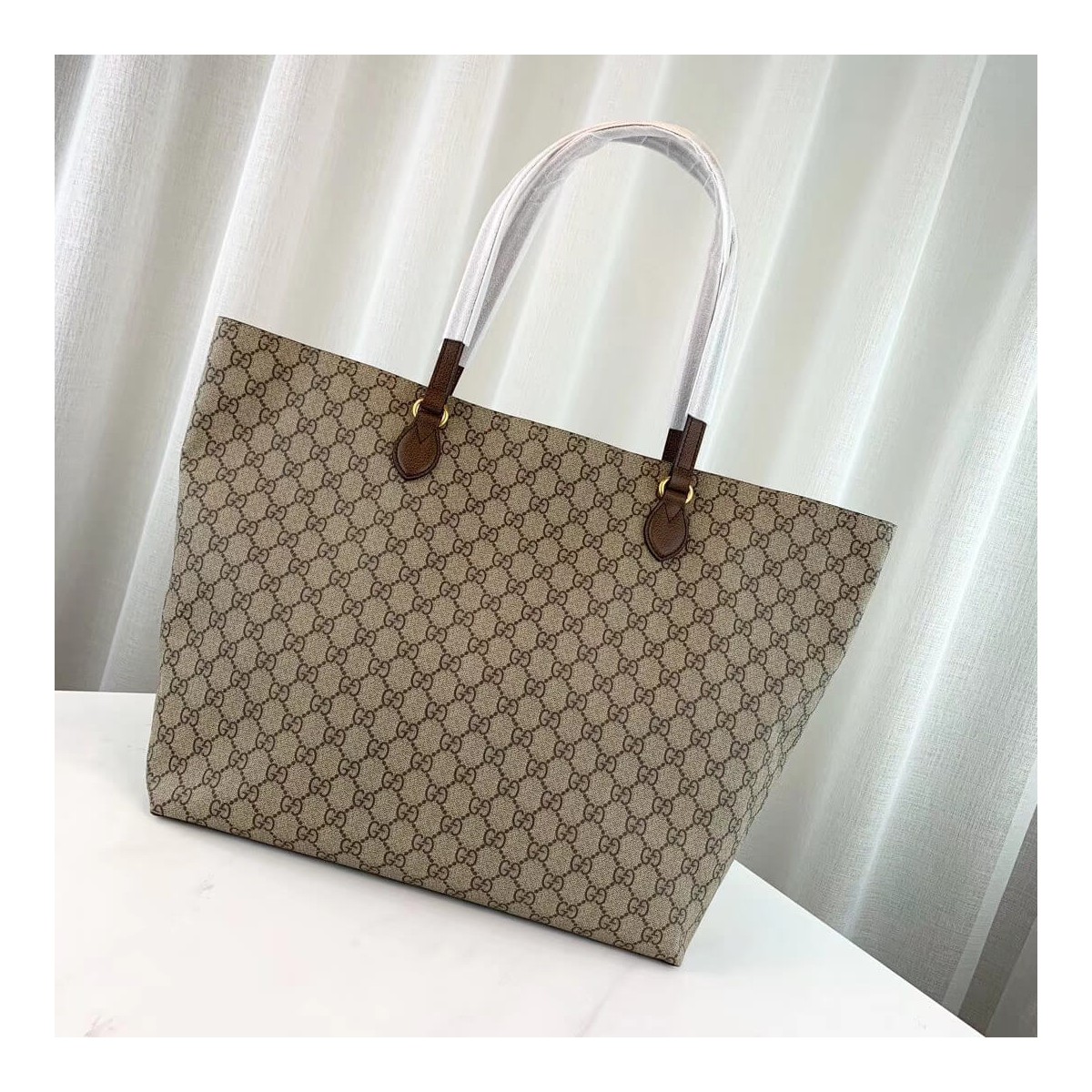 Gucci Ophidia GG Medium Tote 547974