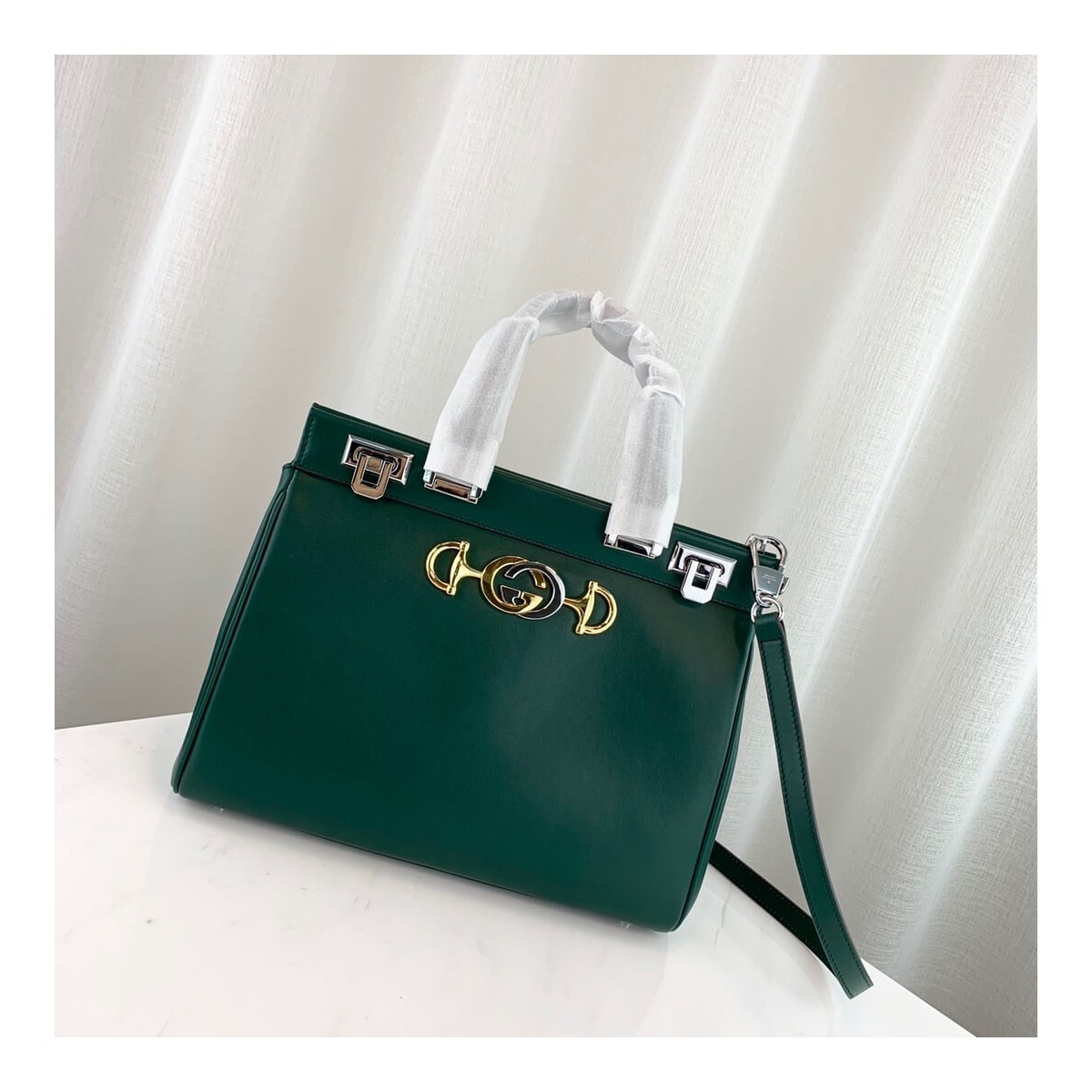 Gucci Zumi Smooth Leather Small Top Handle Bag 569712