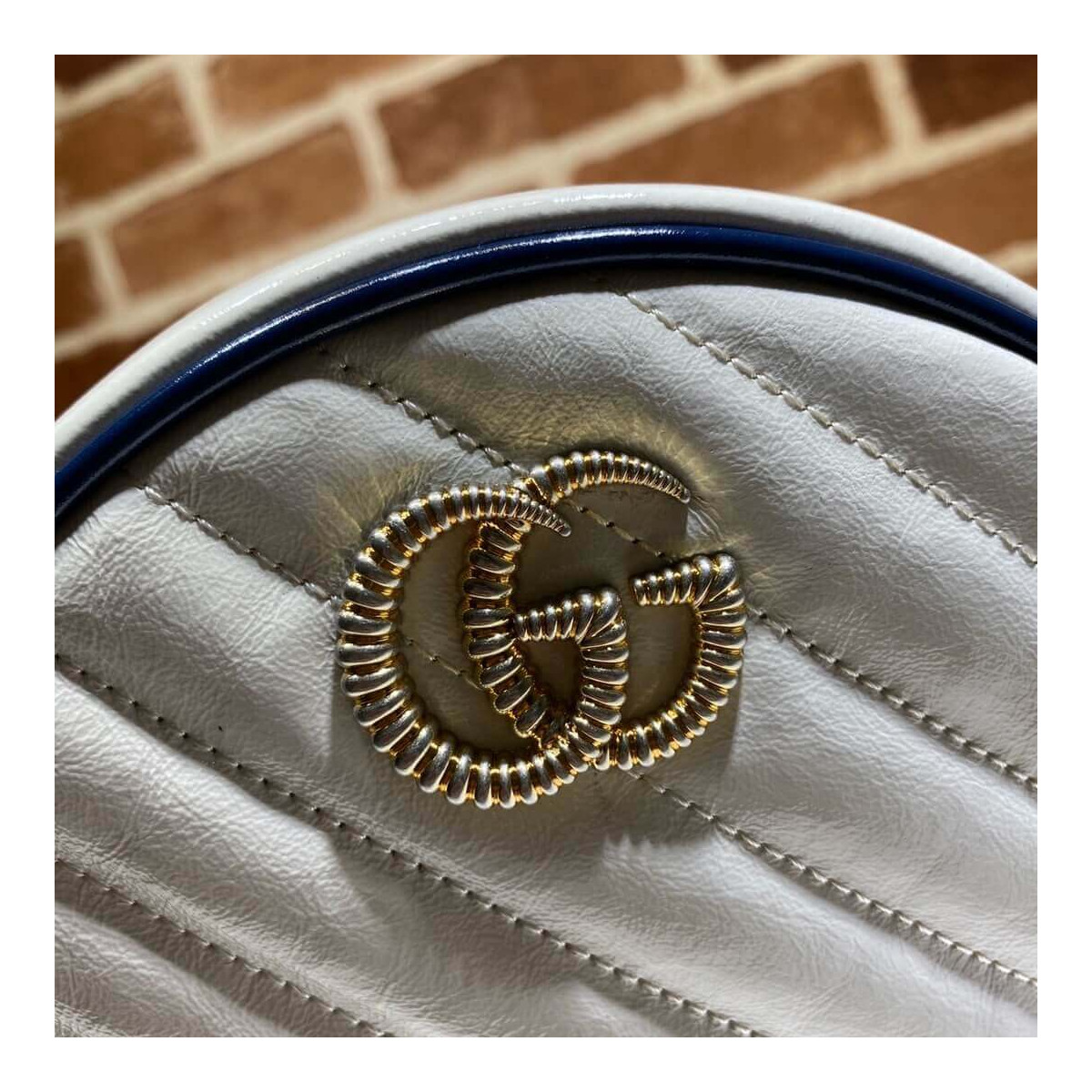 Gucci GG Marmont Mini Round Shoulder Bag 550154 White