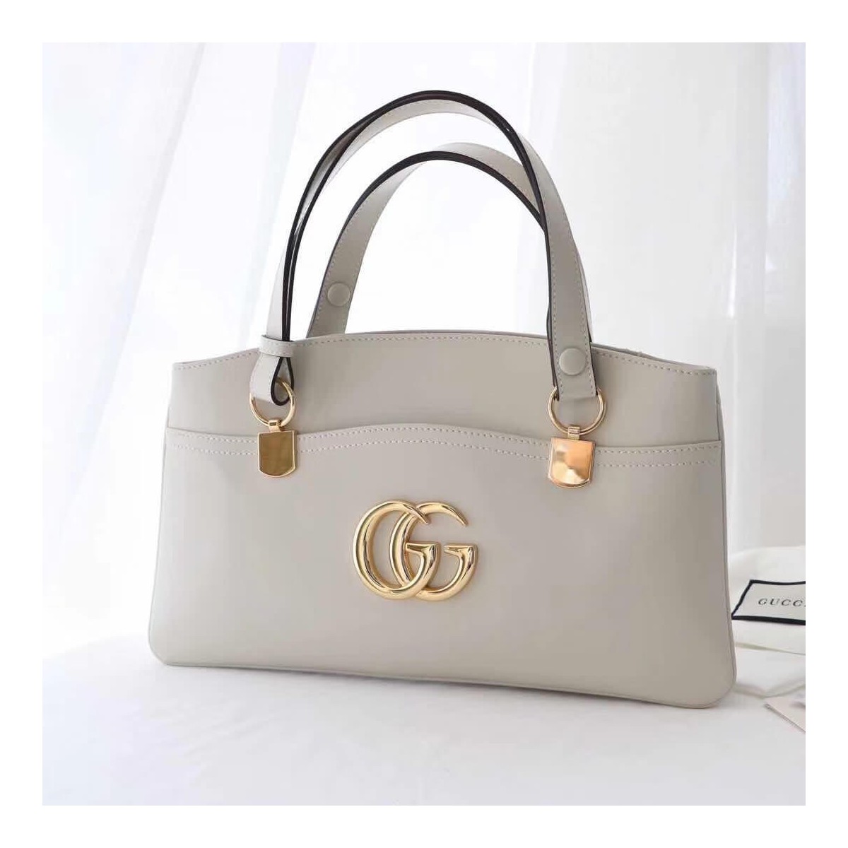 Gucci Arli Large Top Handle Bag 550130