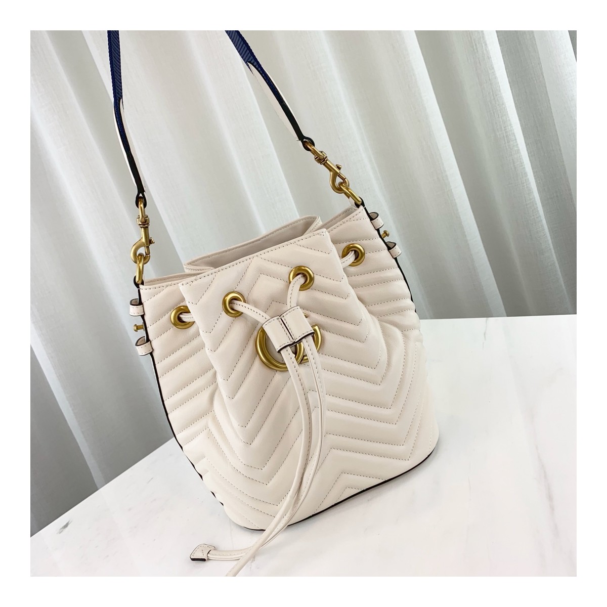 Gucci GG Marmont Quilted Leather Bucket Bag 476674