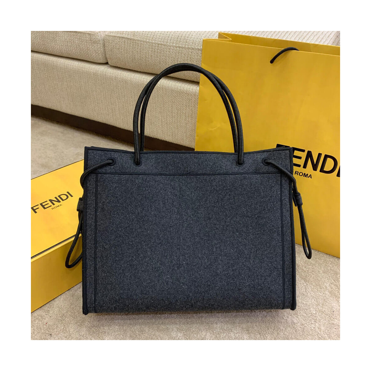 Fendi Logo Wool Shopper 8BH378