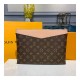 Louis Vuitton Monogram Canvas Daily Pouch M62942