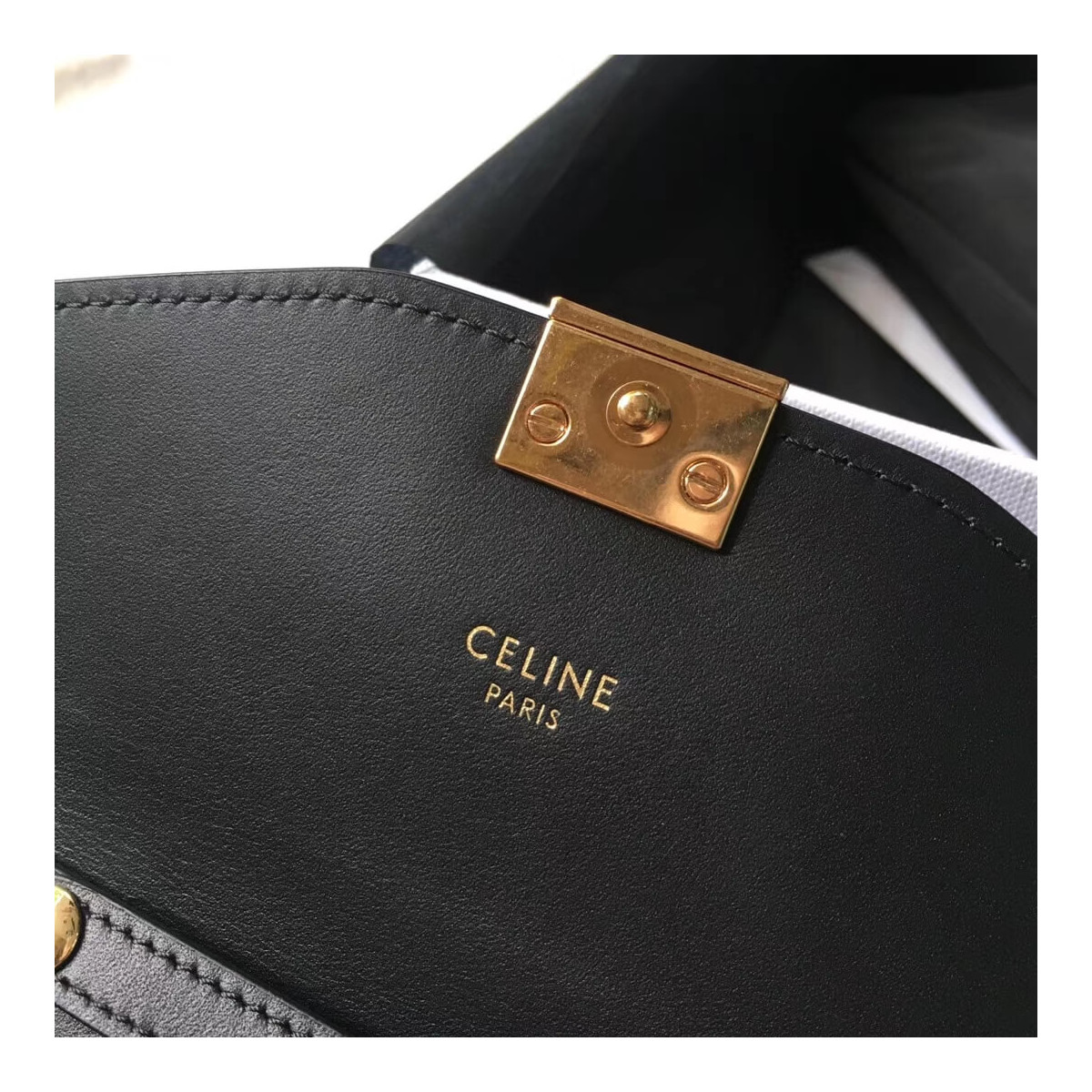 Celine C Wallet On Chain In Smooth Calfskin 10B903