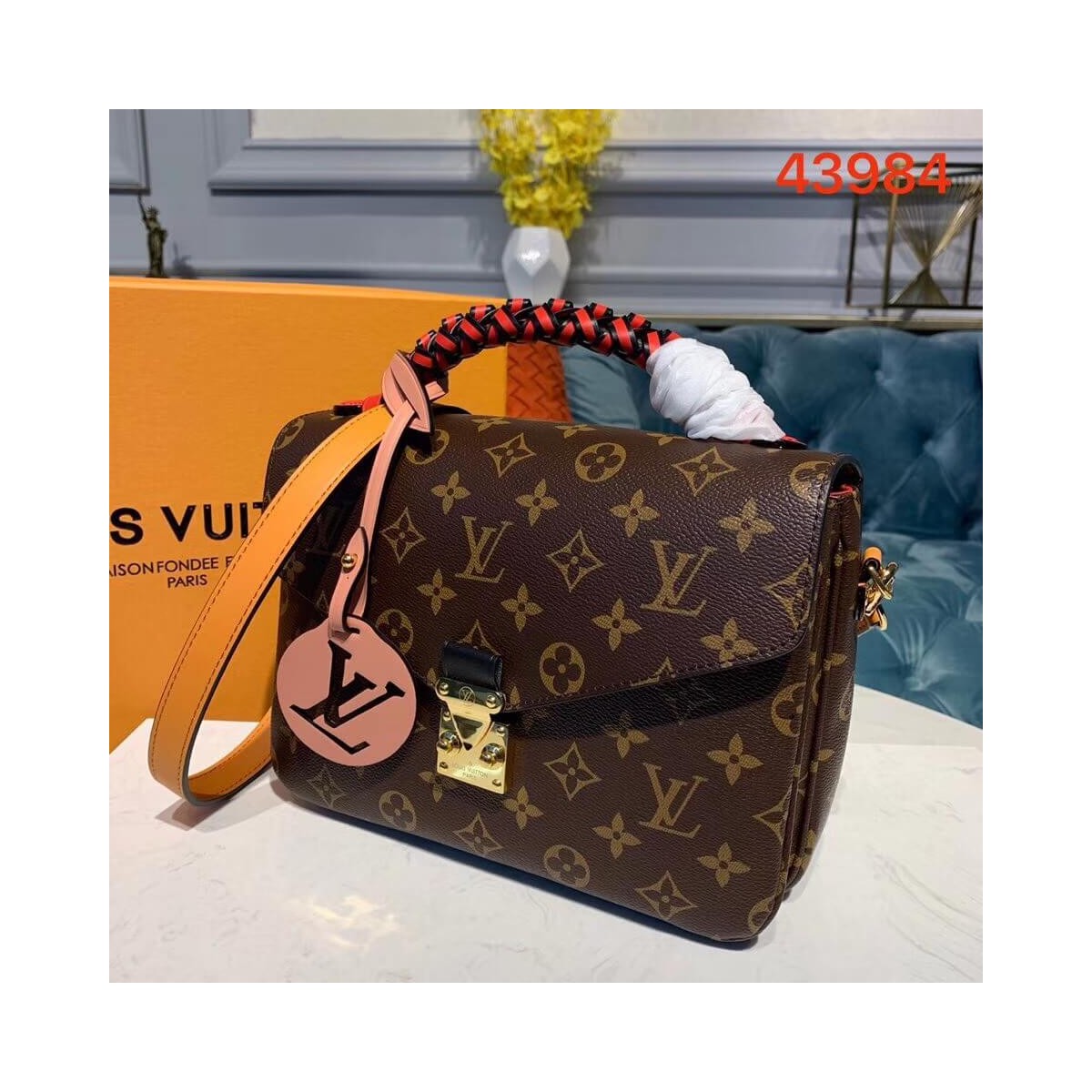 Louis Vuitton Monogram Canvas Pochette Metis M43984