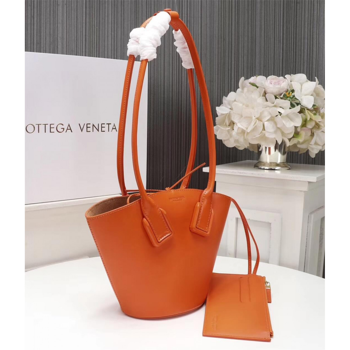 Bottega Veneta Mini Basket Tote 423168