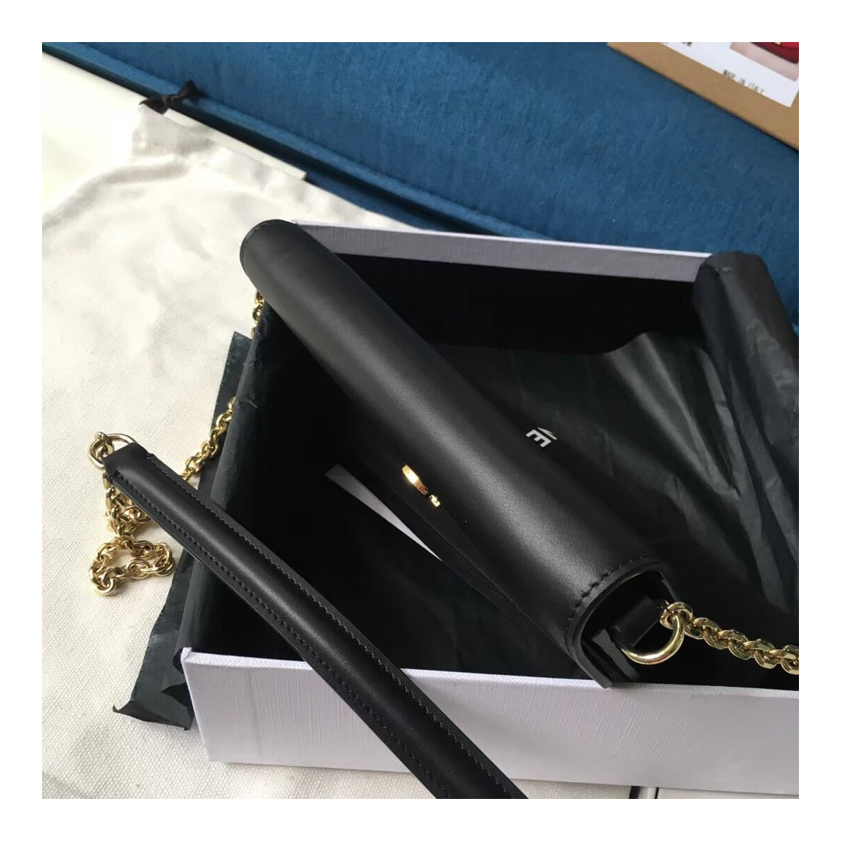 Celine C Wallet On Chain In Smooth Calfskin 10B903