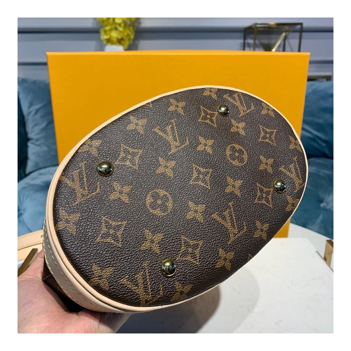 Louis Vuitton Monogram Petit Bucket M42238