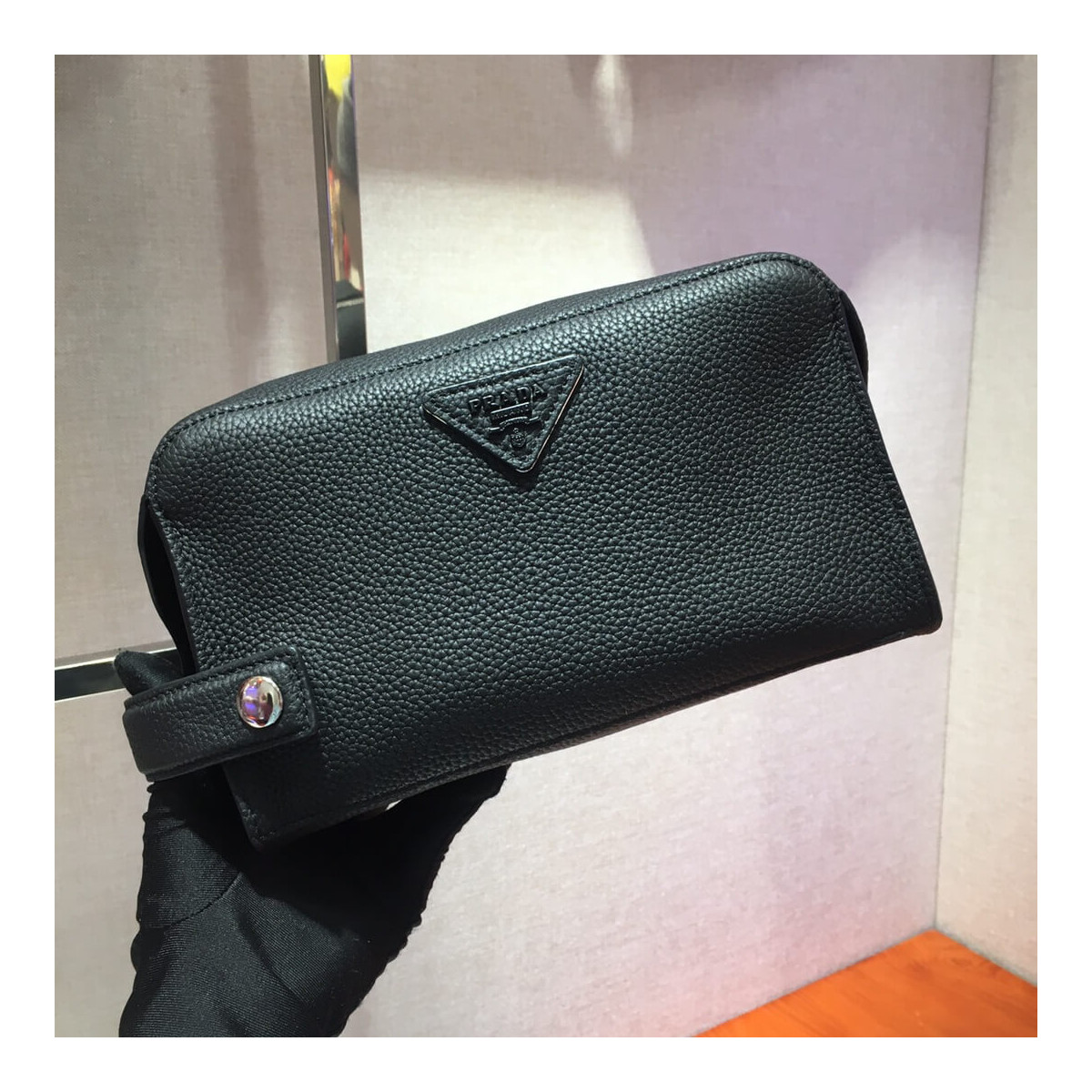 Prada Leather Clutch Bag 2VF027