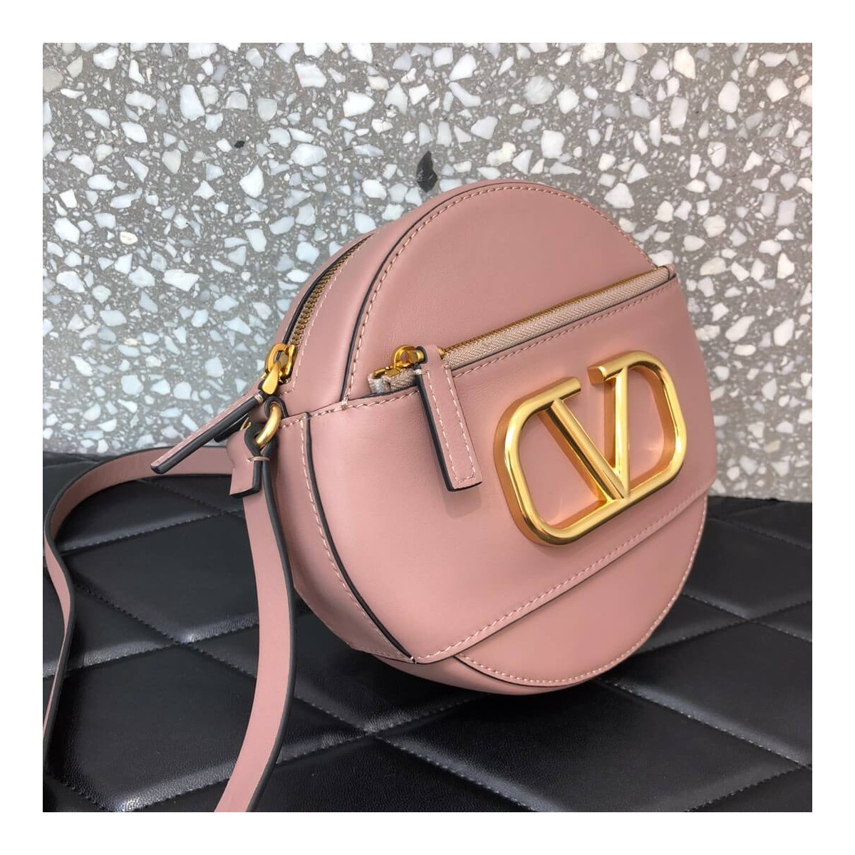 Valentino &#039;VLOGO&#039; Leather Round Crossbody Bag A0088