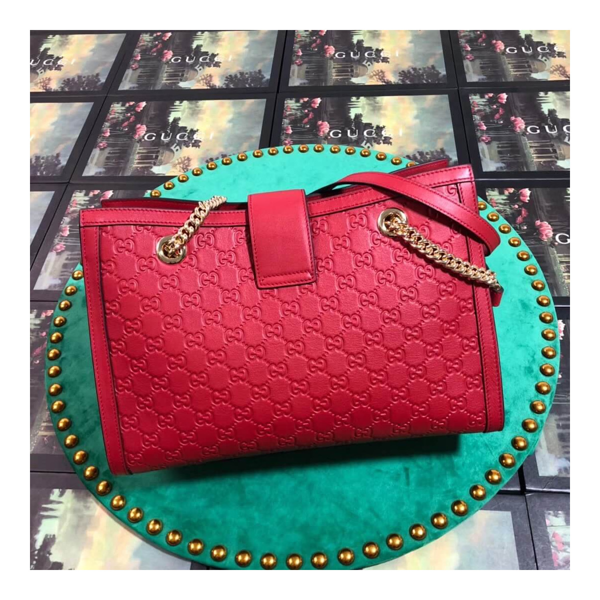 Gucci Padlock Gucci Signature Medium Shoulder Bag 479197