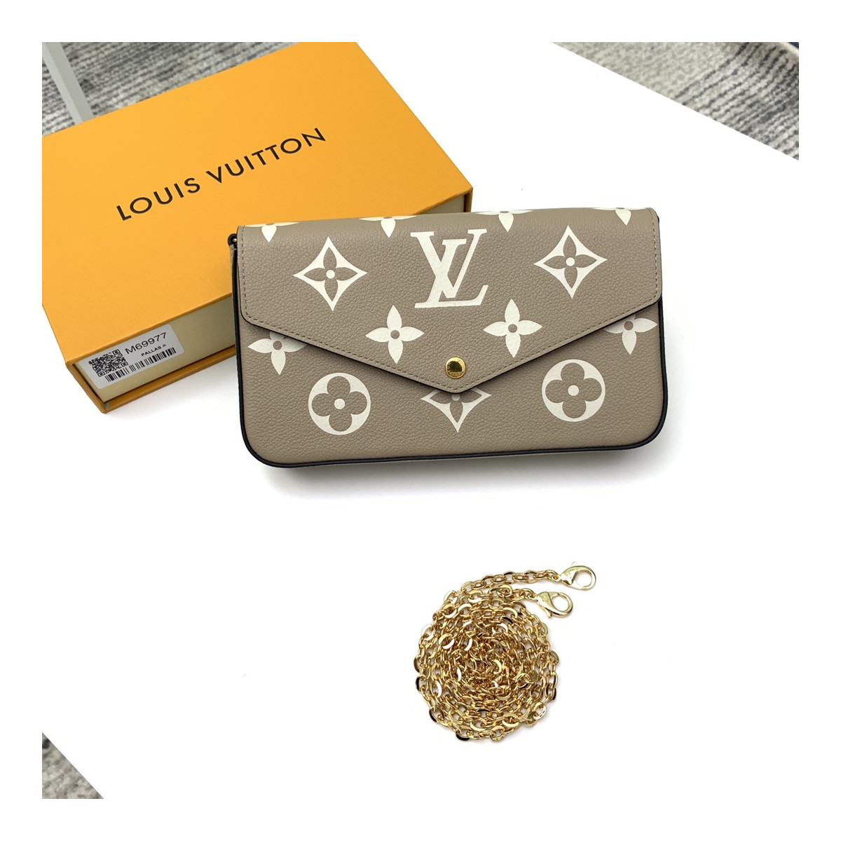 Louis Vuitton Felicie Pochette M69977