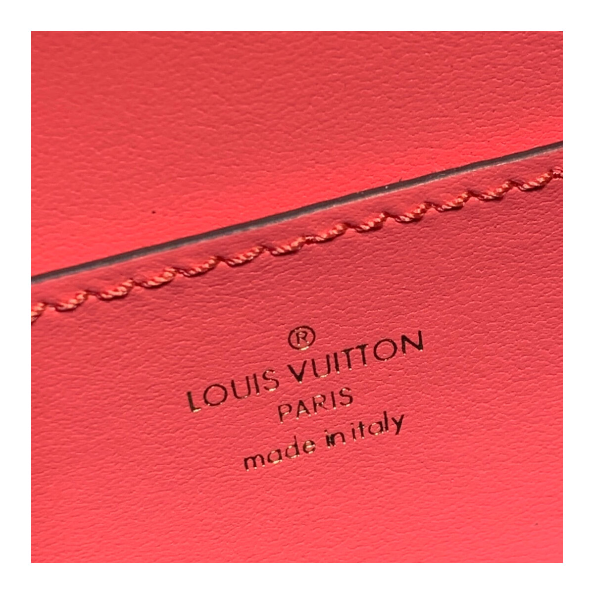 Louis Vuitton LV Pont 9 M55949