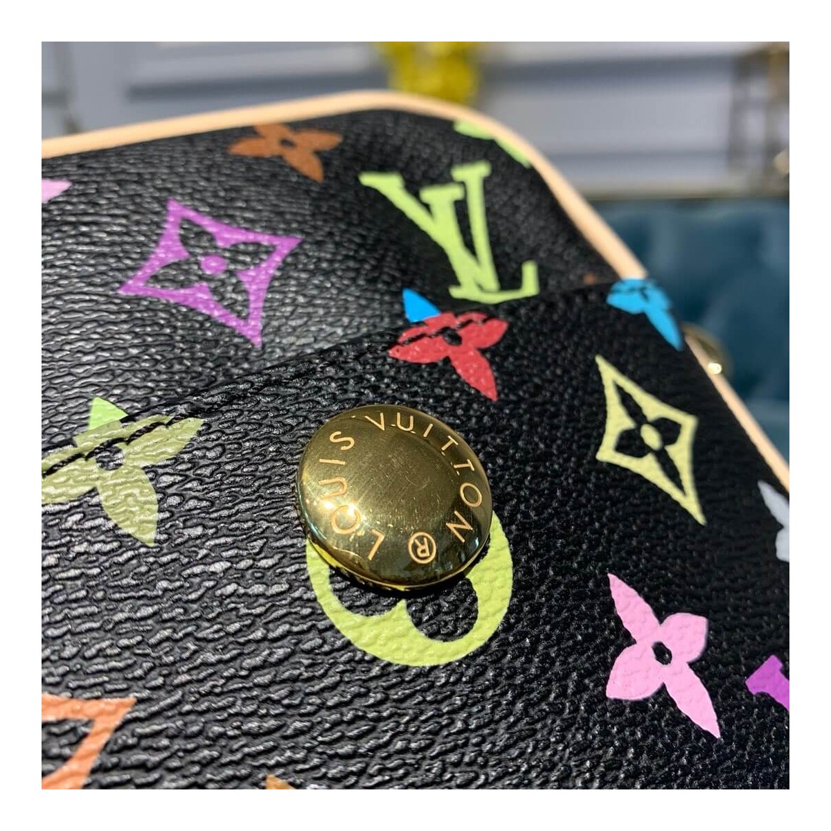 Louis Vuitton Multi-color Rift Bag M40055