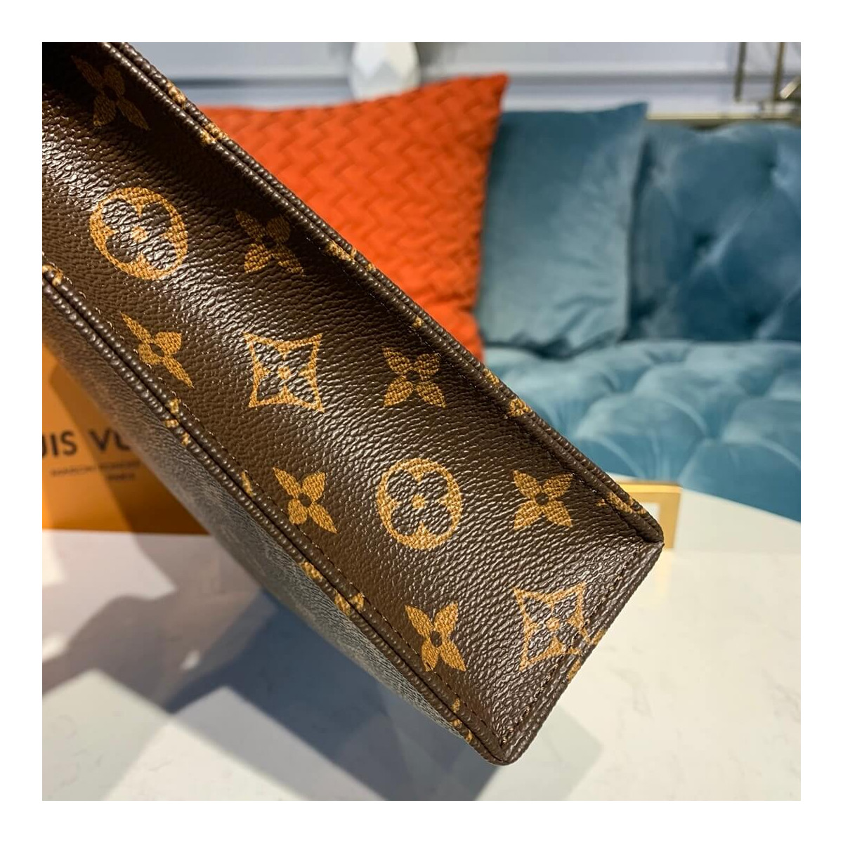 Louis Vuitton Pikachu Pochette Voyage M47542