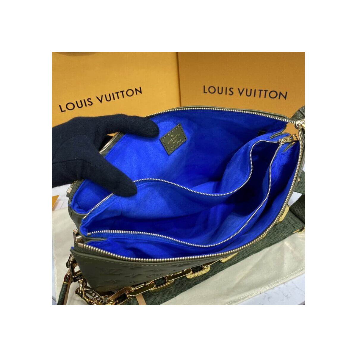 Louis Vuitton Sac Coussin MM M57782 M57783