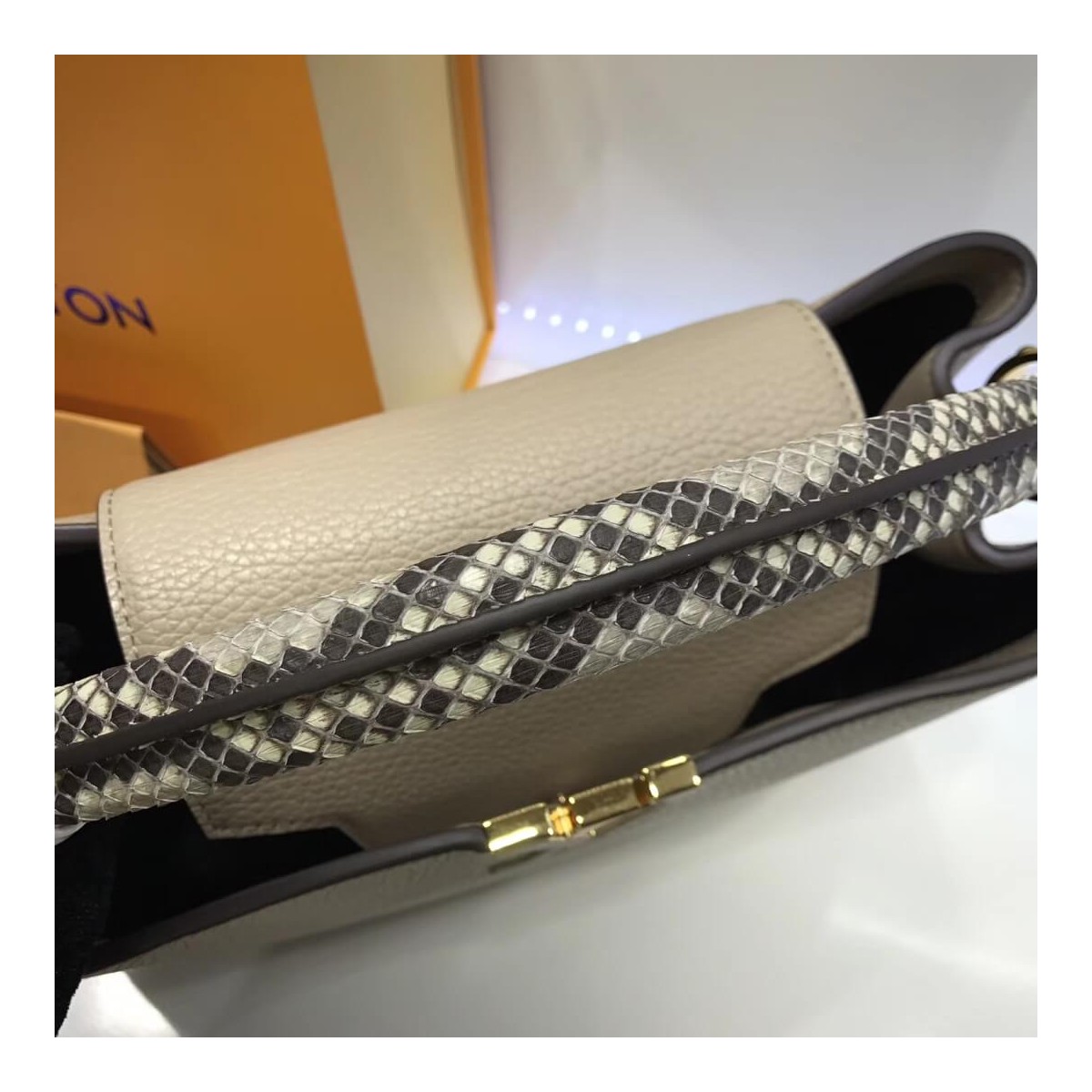 Louis Vuitton Taurillon Leather And Python Capucines MM N91711