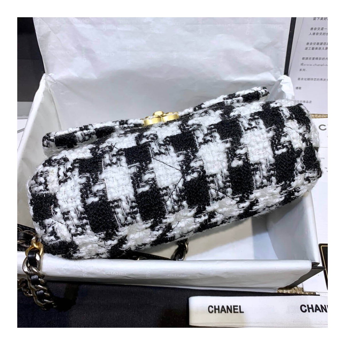 Chanel 19 Tweed Maxi Flap Bag AS1160