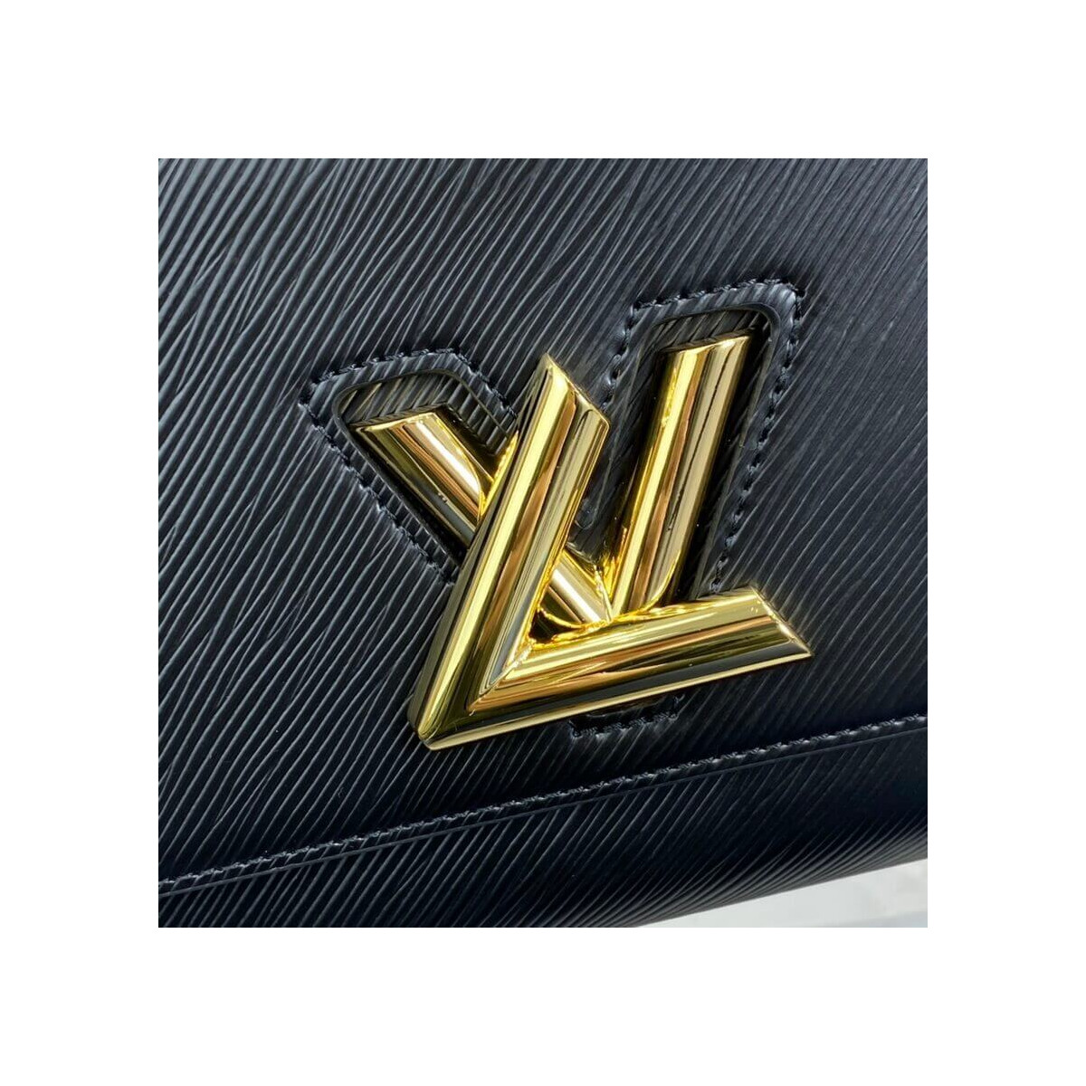 Louis Vuitton Twist MM M57505 M57506