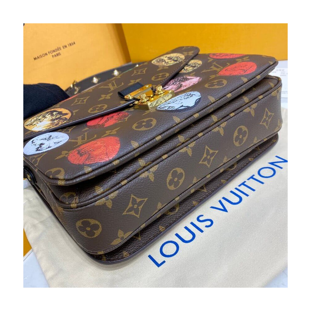 Louis Vuitton Monogram Cameo Printed Pochette Metis M59257