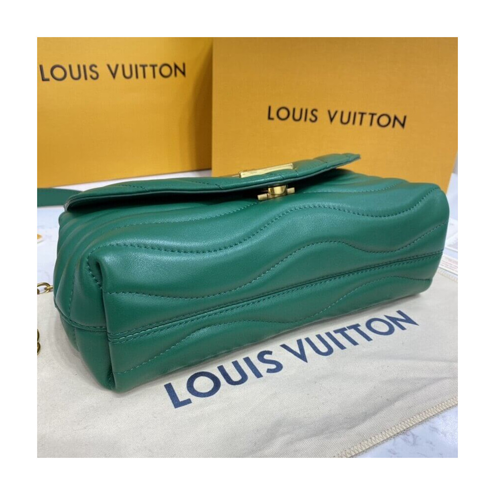 Louis Vuitton New Wave Chain Bag M58664 Emerald Green