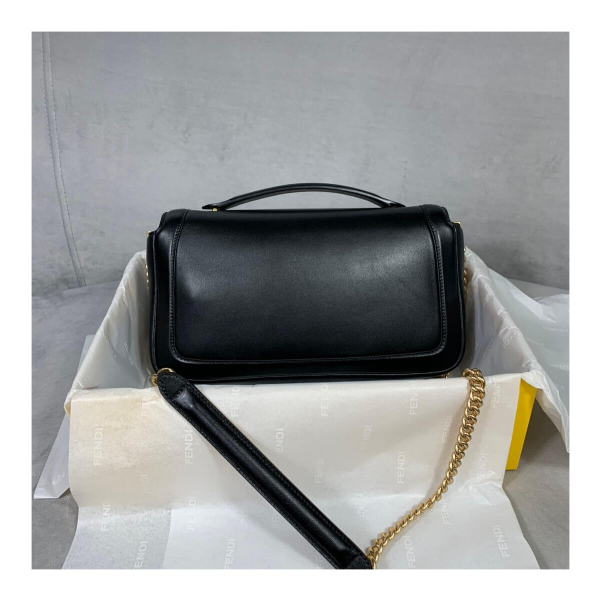 Fendi Baguette Chain Bag In Nappa Leather 8BR783