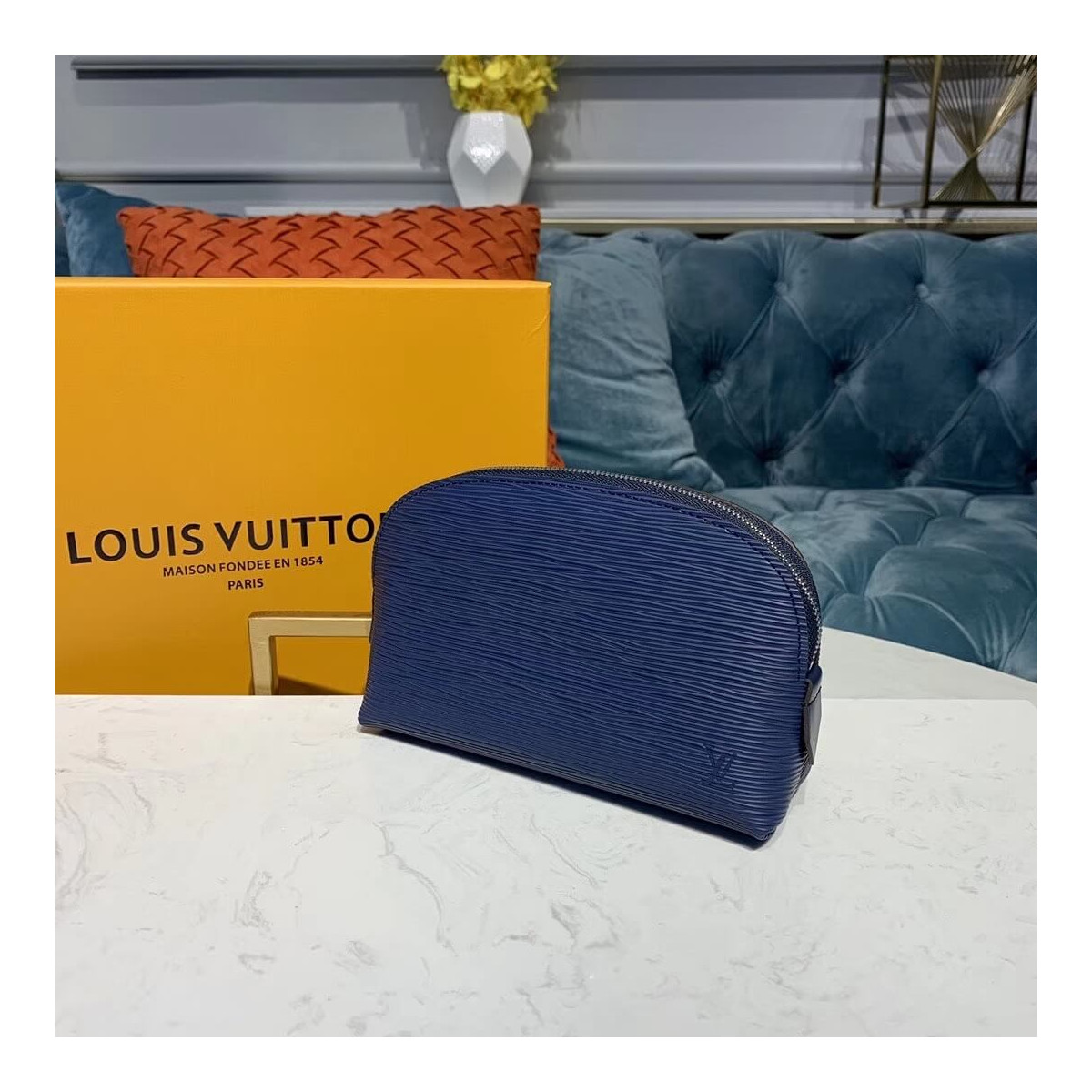 Louis Vuitton Epi Leather Cosmetic Pouch M60024