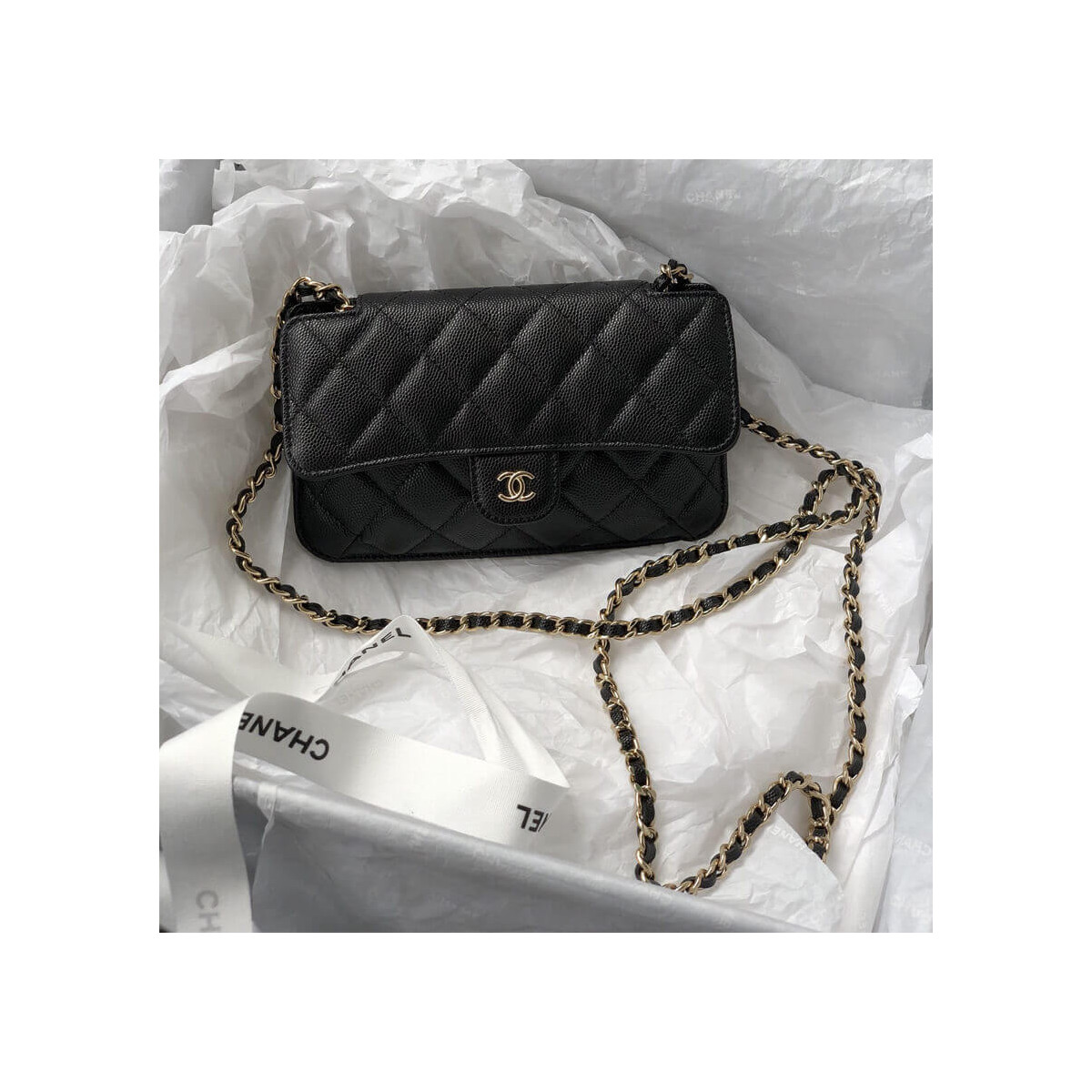 Chanel Foldable Tote Bag With Chain AP2095